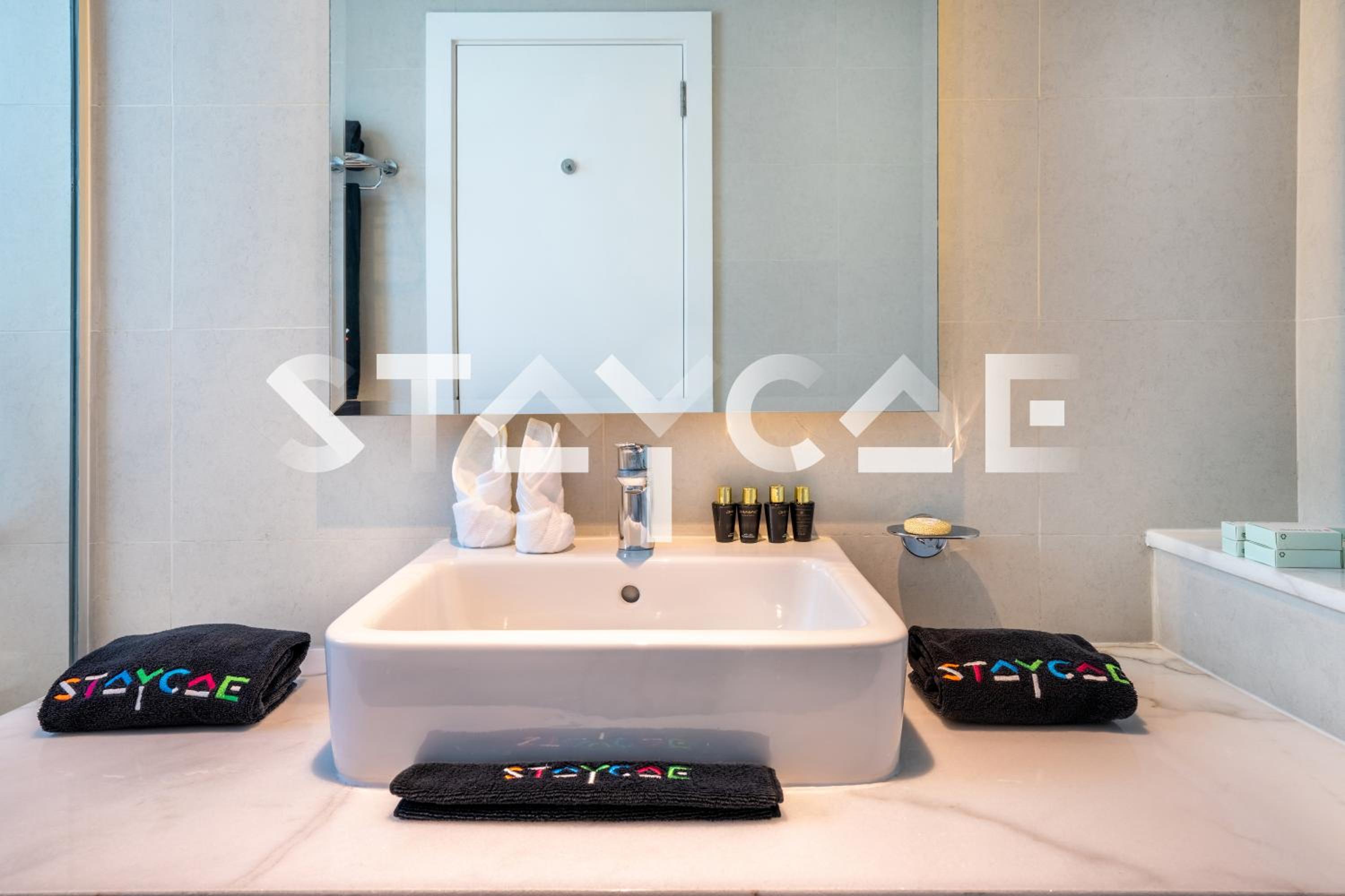 Staycae Holiday Homes - Prive