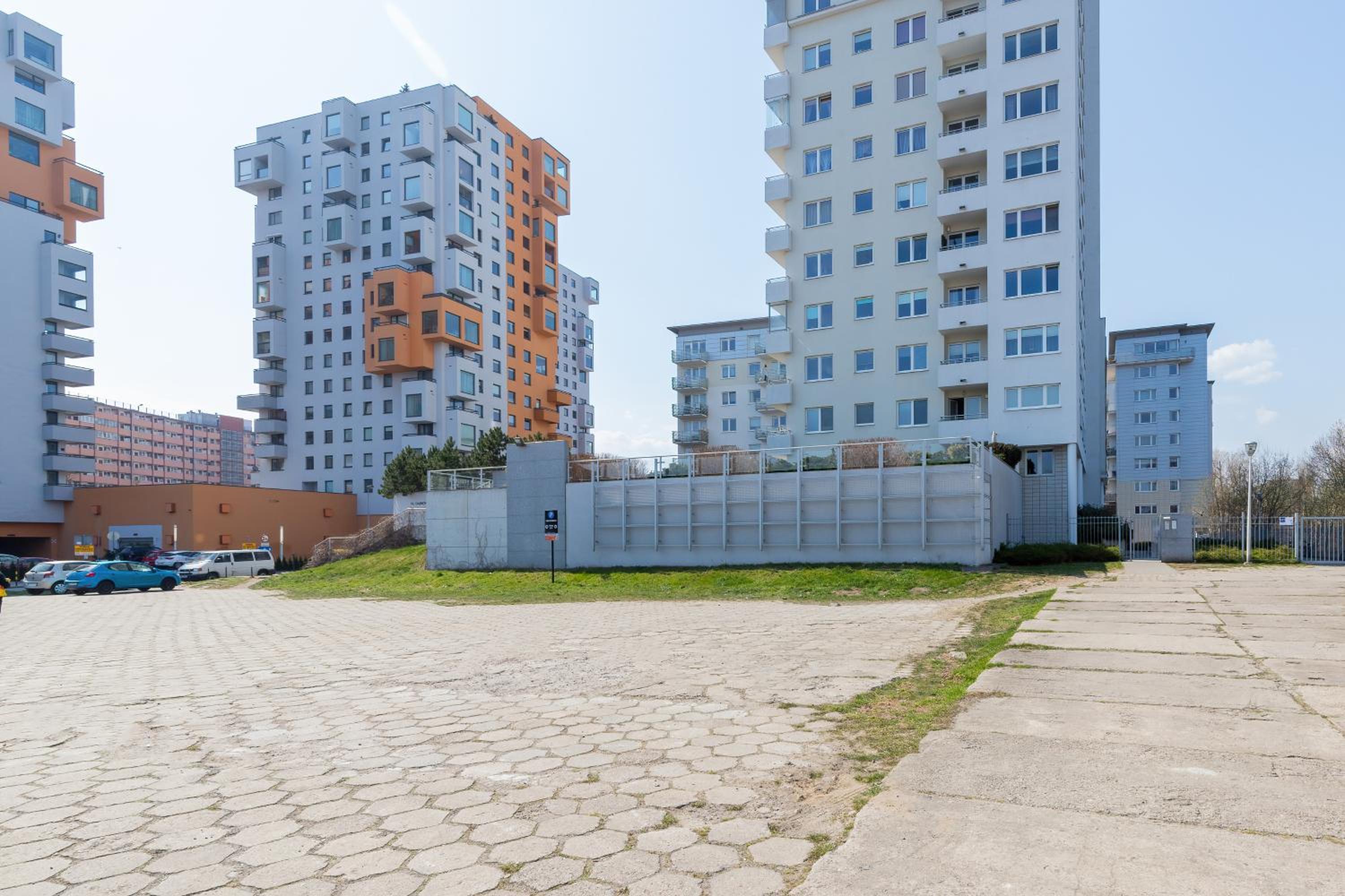 Marina Primore Apartments by Renters