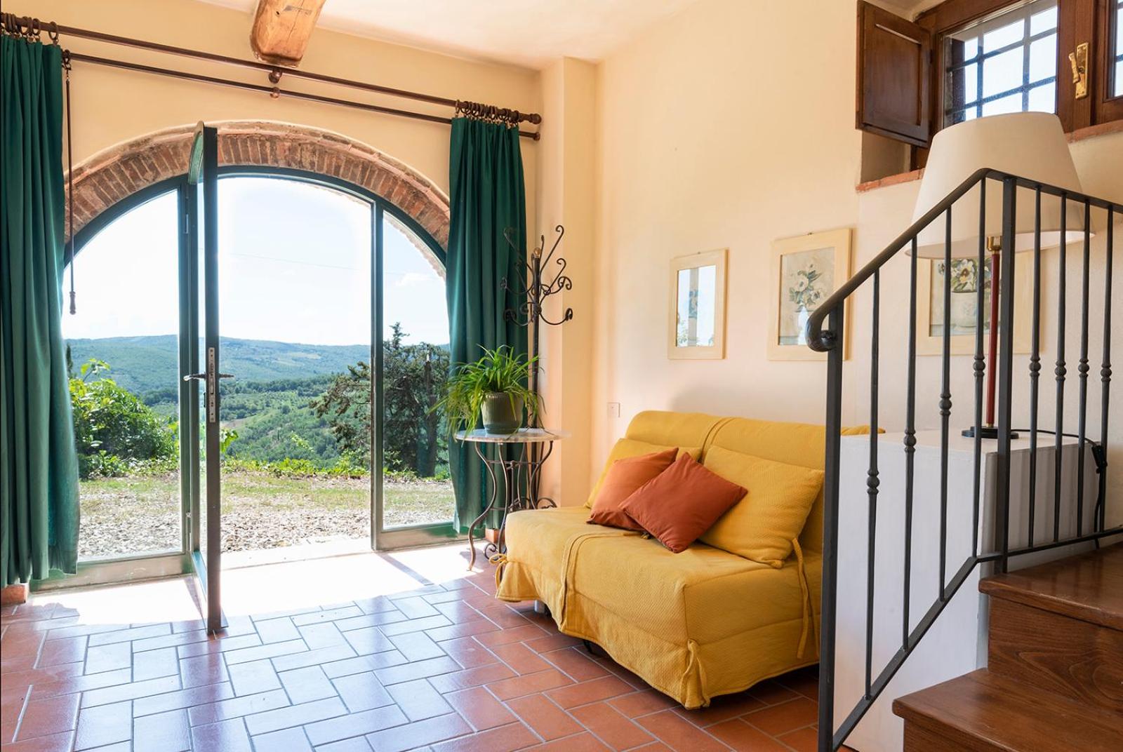 Casa il Cipresso, in the heart of Chianti with swimming pool