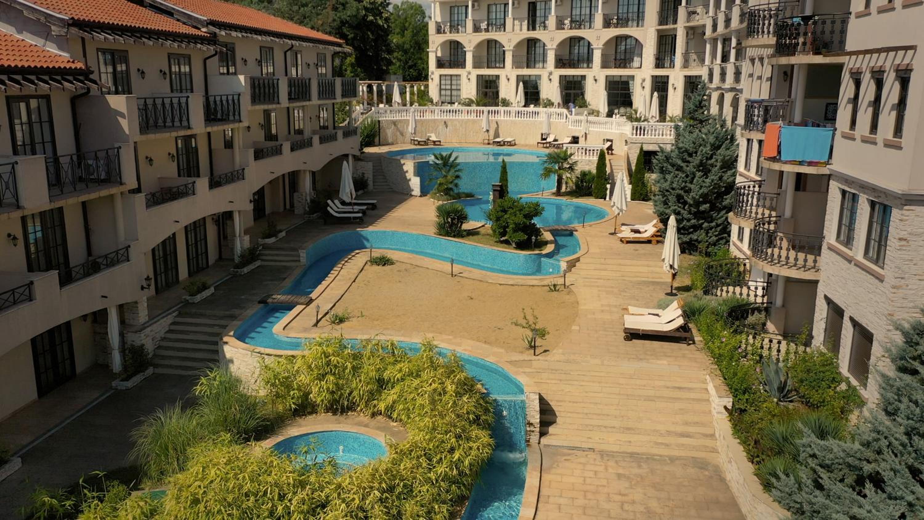 Hotel Beach Apartment - Image 1