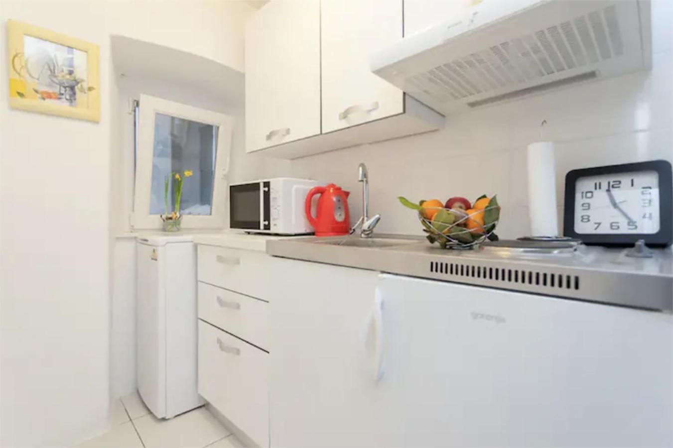 Old Town centar, cozy and quiet modern apartment