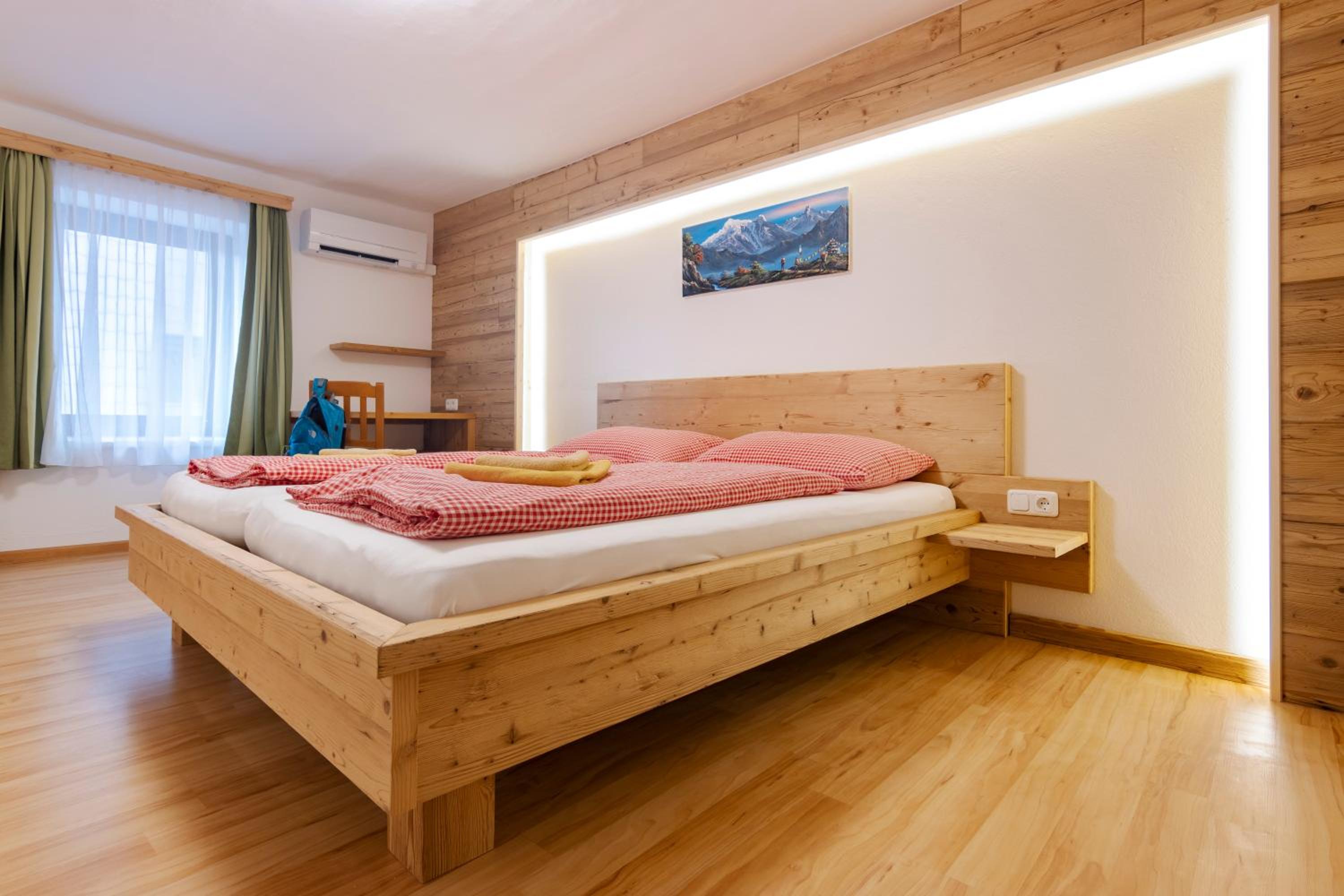 Camping & Pension Au an der Donau