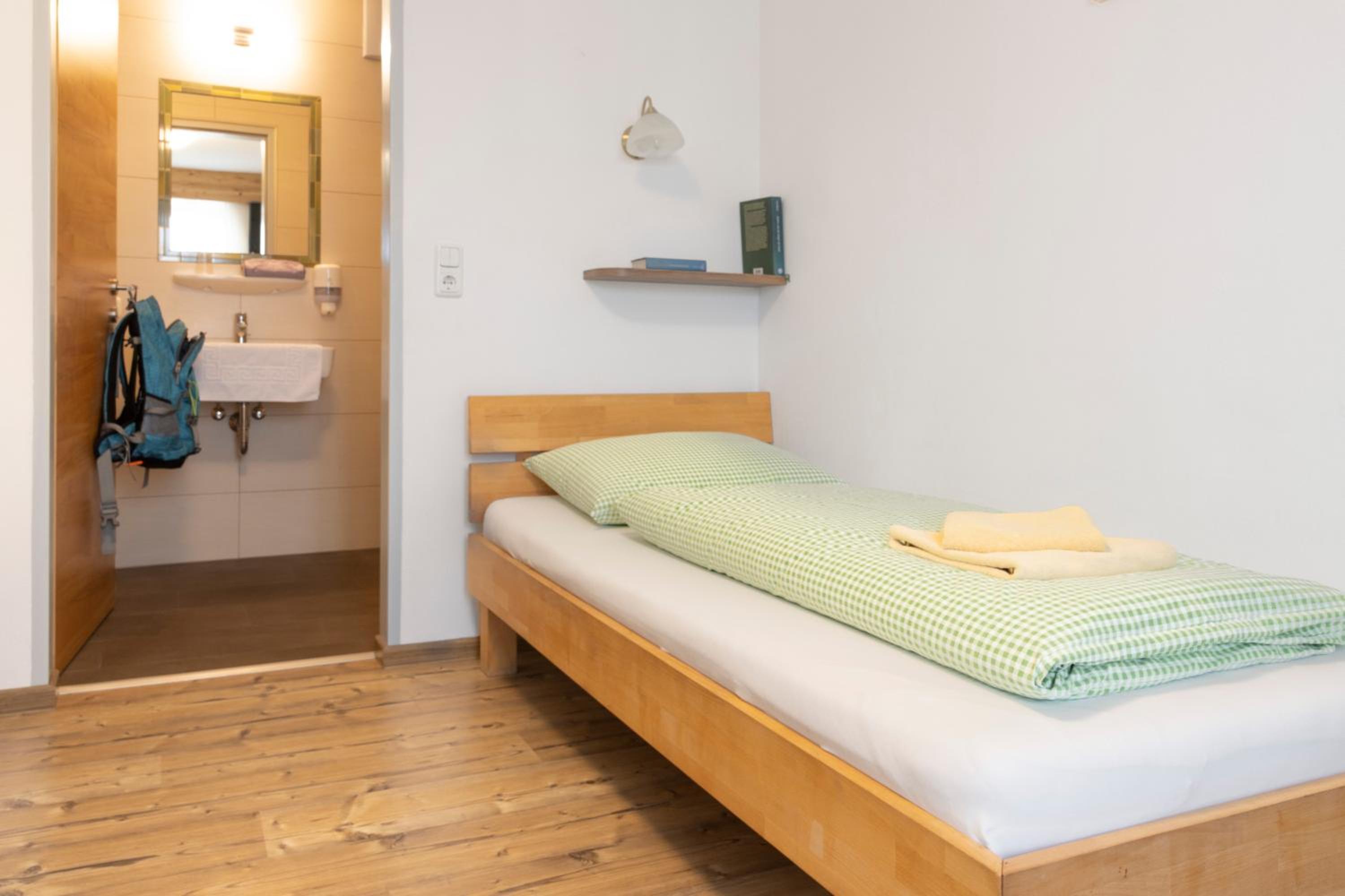 Camping & Pension Au an der Donau
