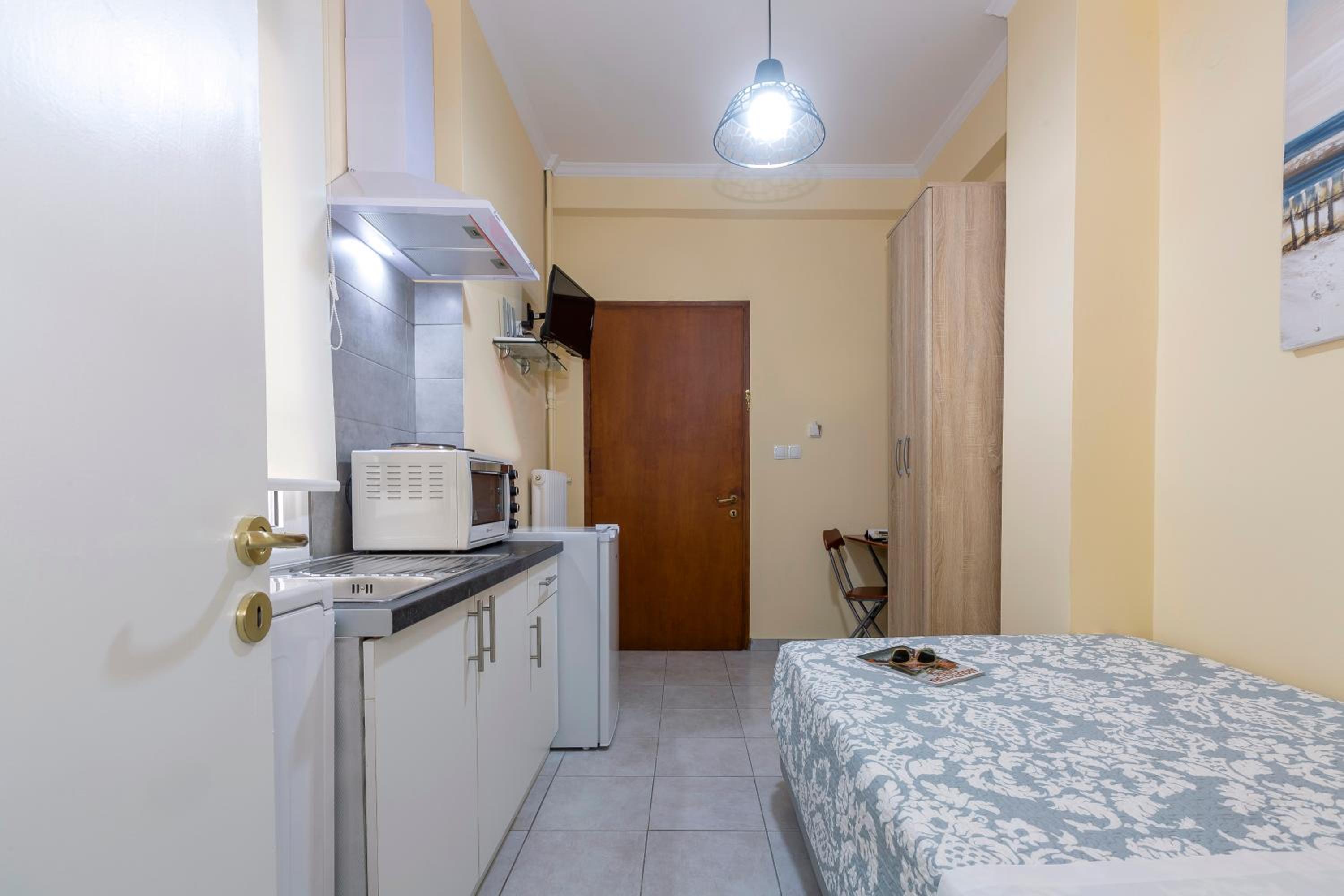 Doritas Studio in Corfu Old Town view 2