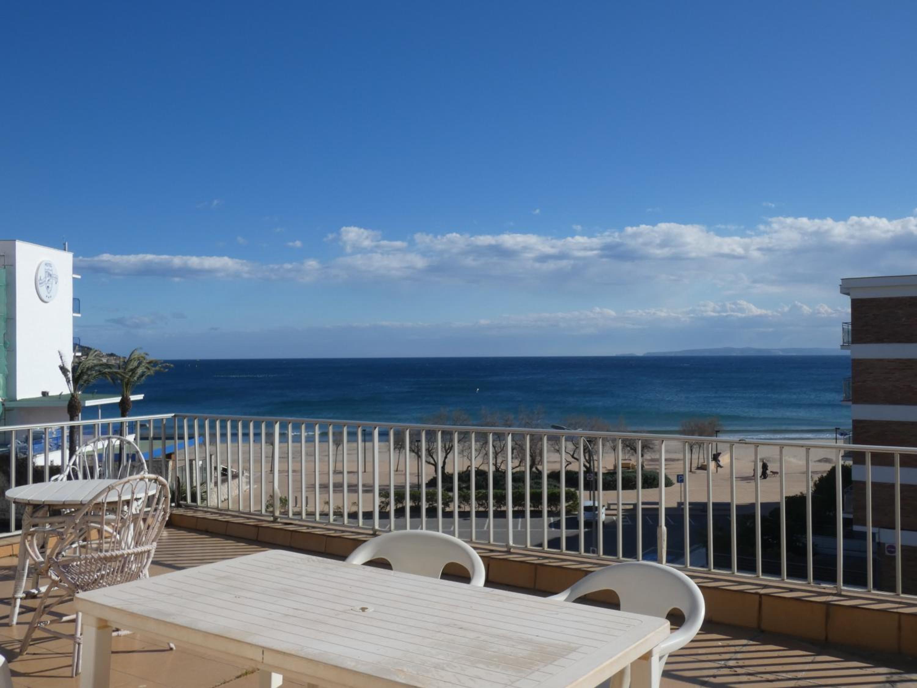 Atico con vista mar. 50 m de la playa - CASA NOVA 13 photo 4
