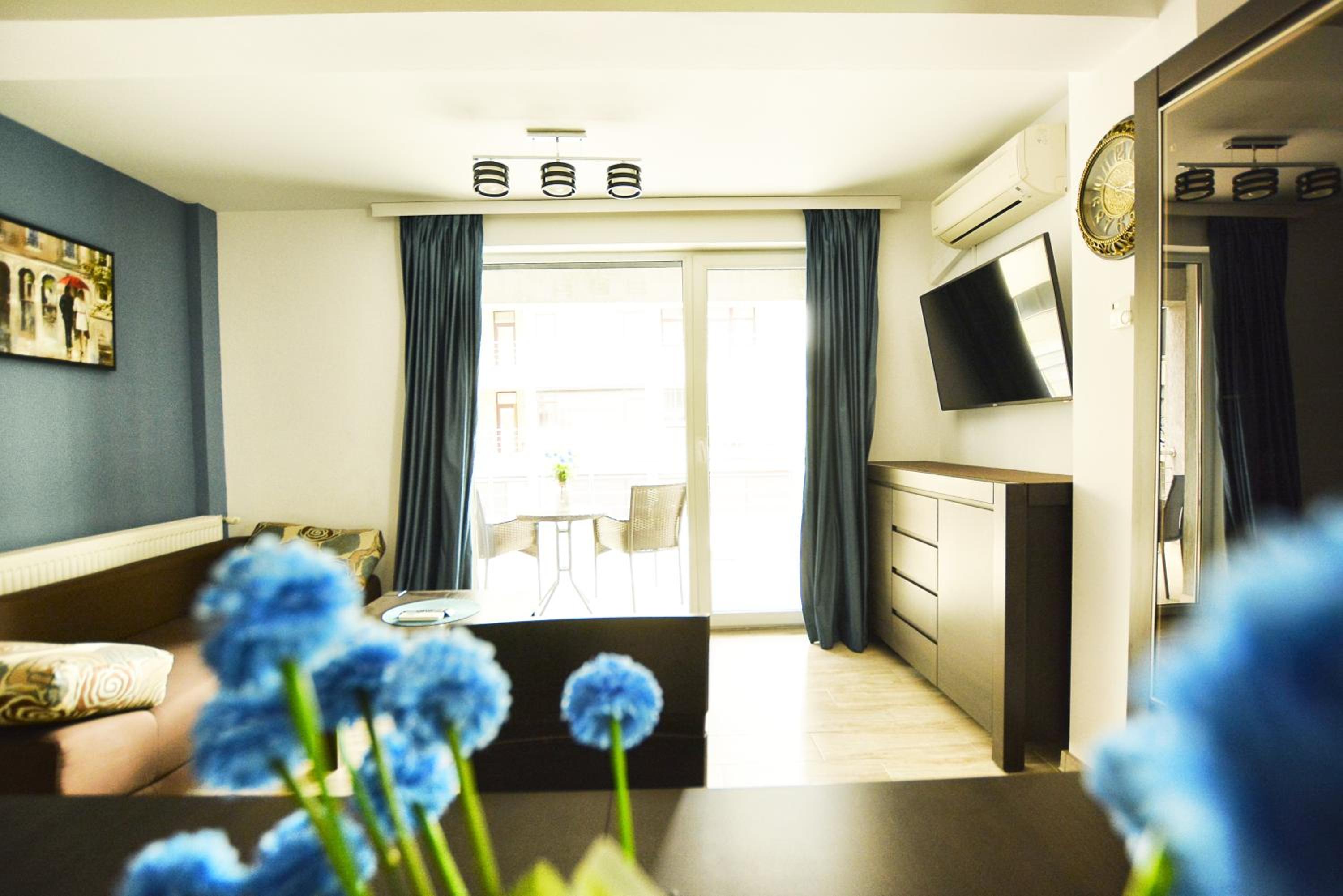 Mario Apartamente - Romantic Mamaia