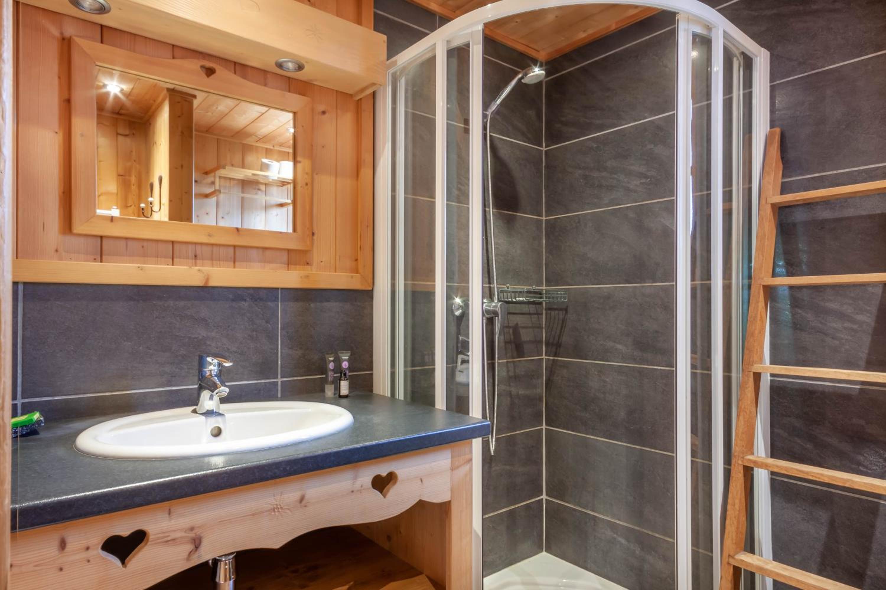 Chalet Fauvette view 5