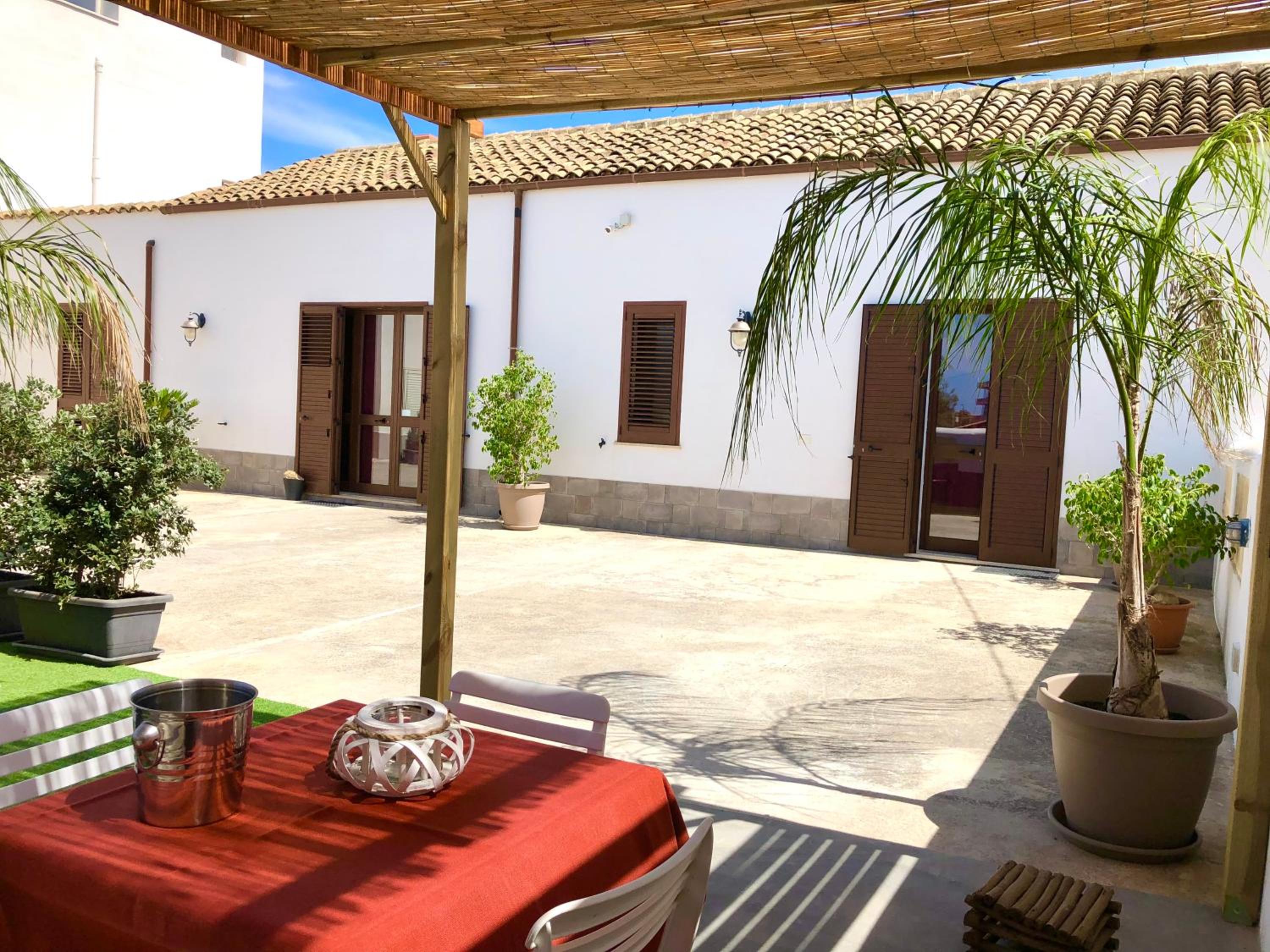 Loft Garden Terre di Sicilia view 5