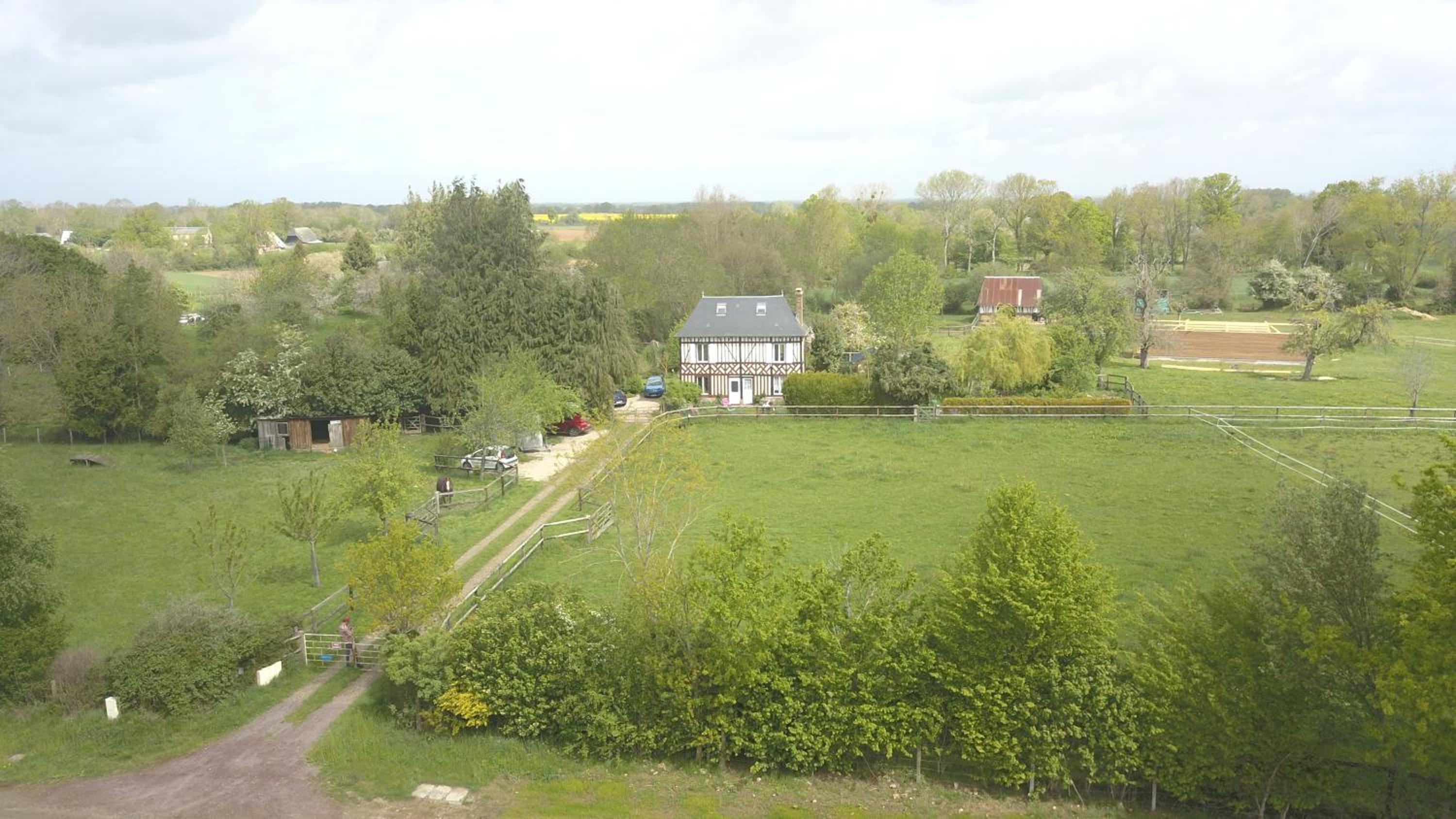 Gîte chez Loupi view 2