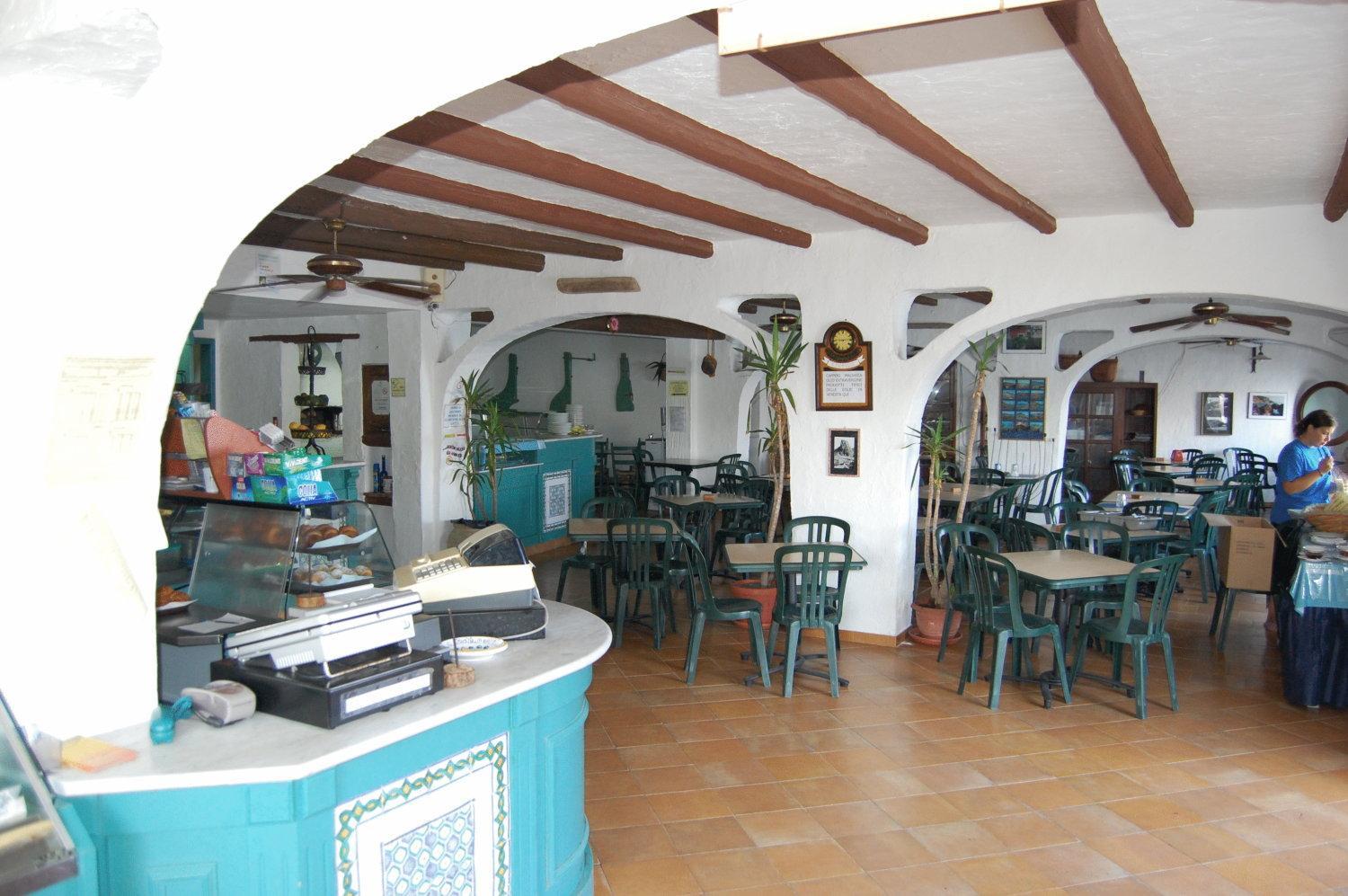 Vulcano Vacations - Hotel Conti - Property Image 6