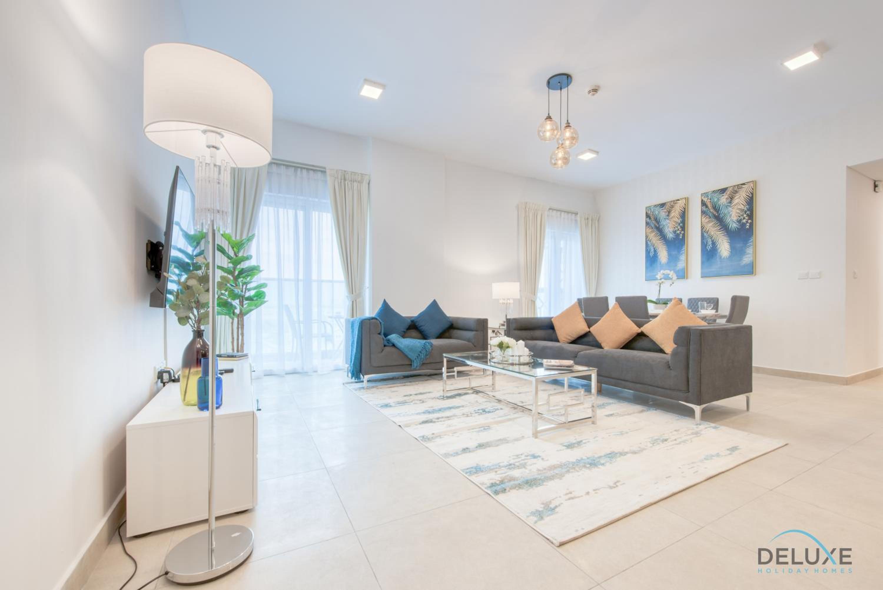 Splendid 2BR in Victoria Residency Al Furjan by Deluxe Holiday Homes