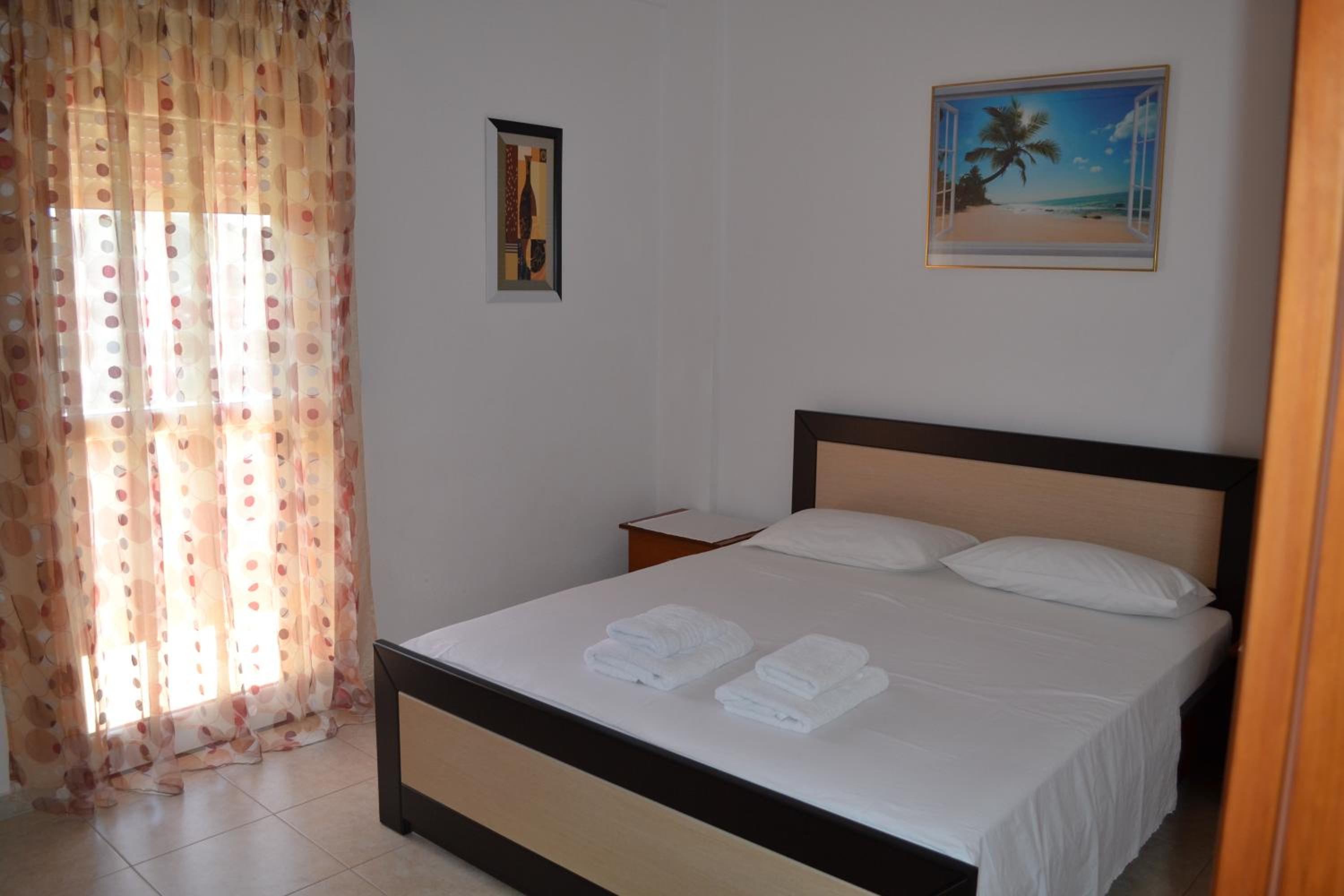 Ksamil Apartments