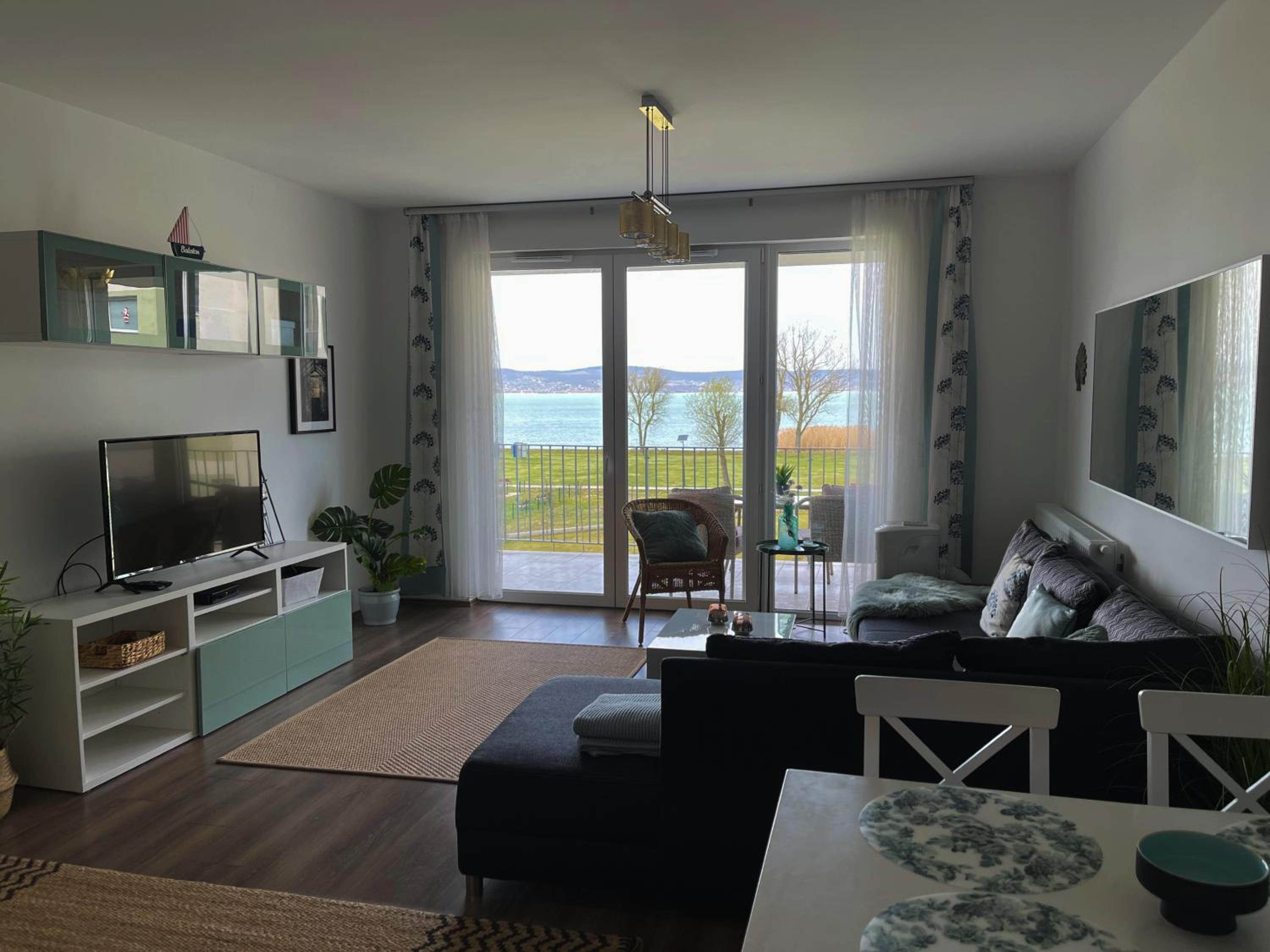 Vízpart Honvéd Apartman