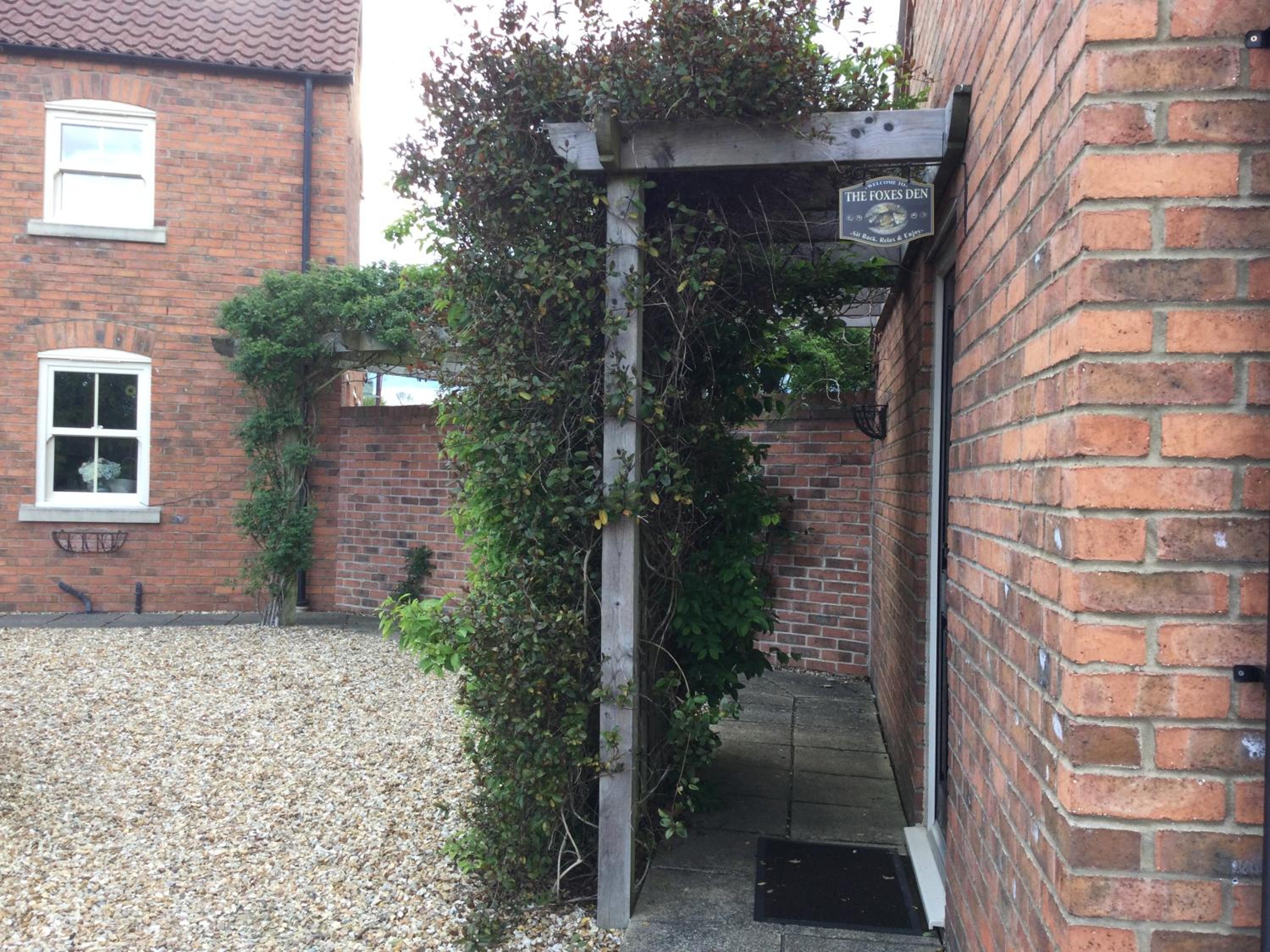 Foxes Den at Foxesway