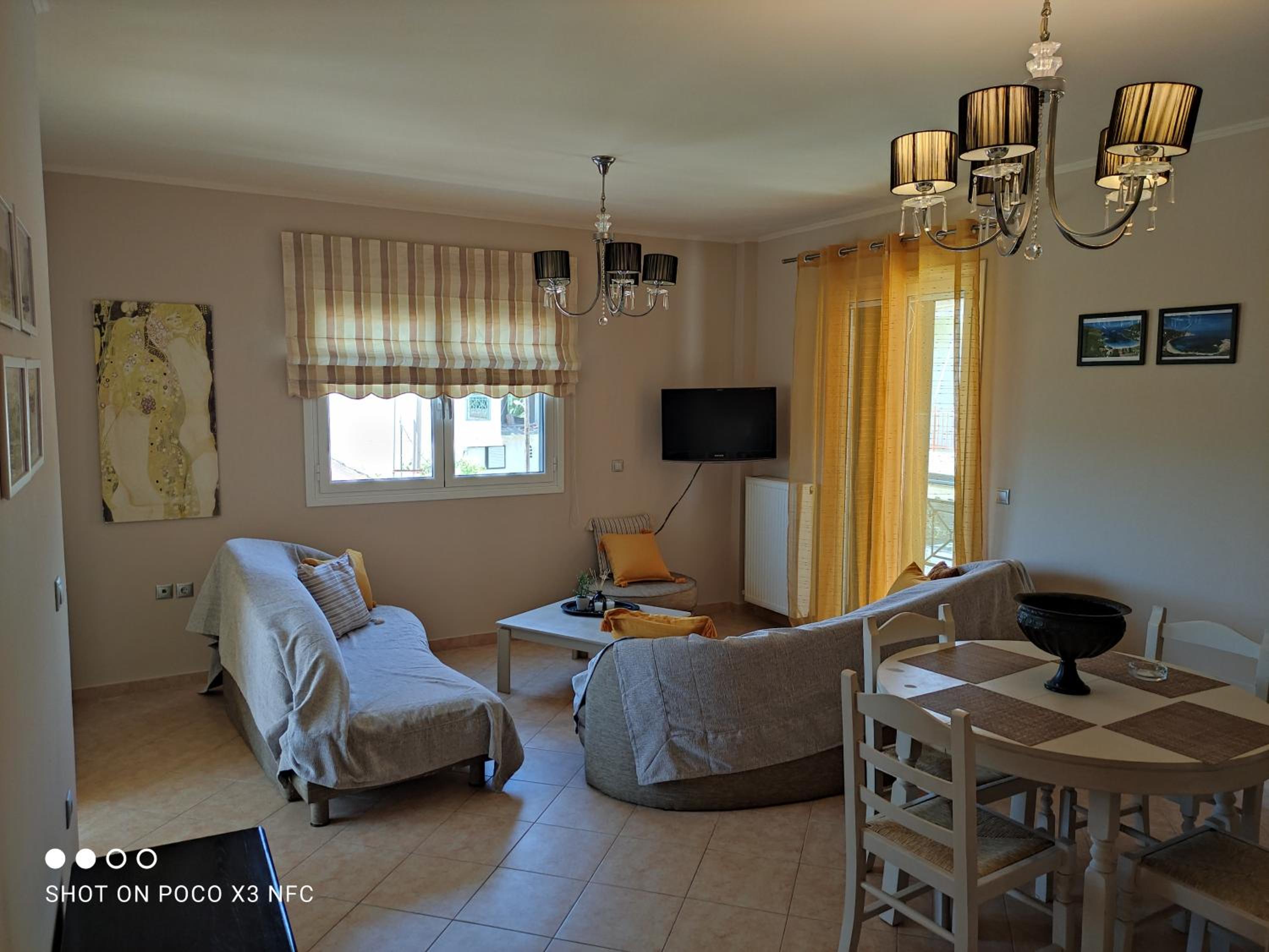 Eliza Apartment photo 5