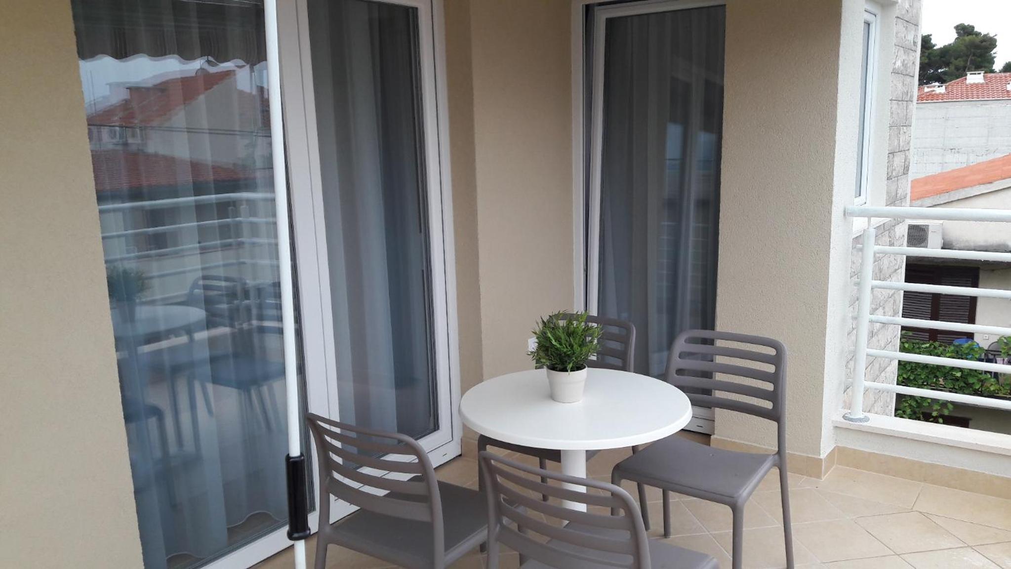 Rita Apartments - Sea-view apartment 2plus1
