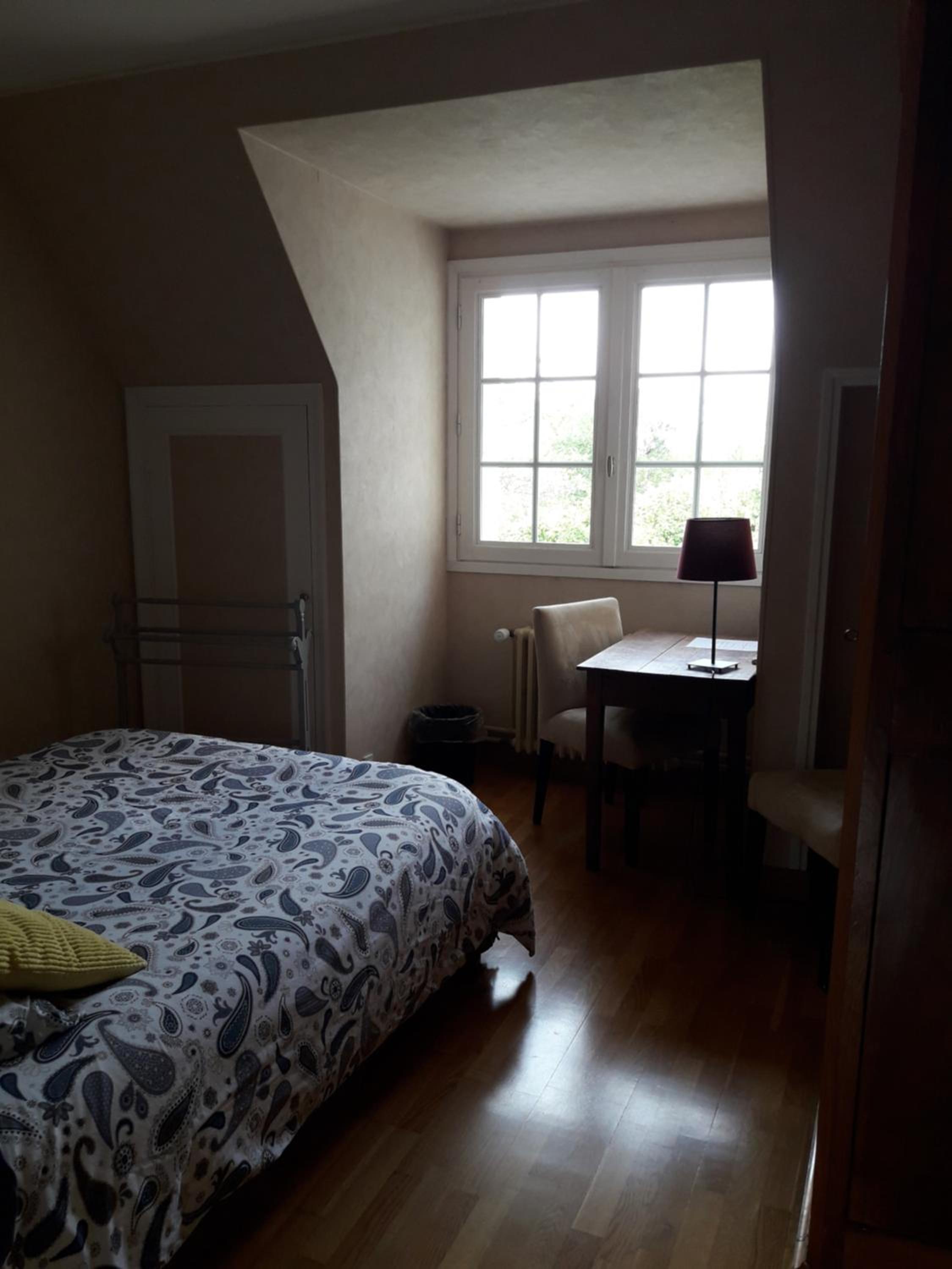 Chambre dans jolie demeure view 2