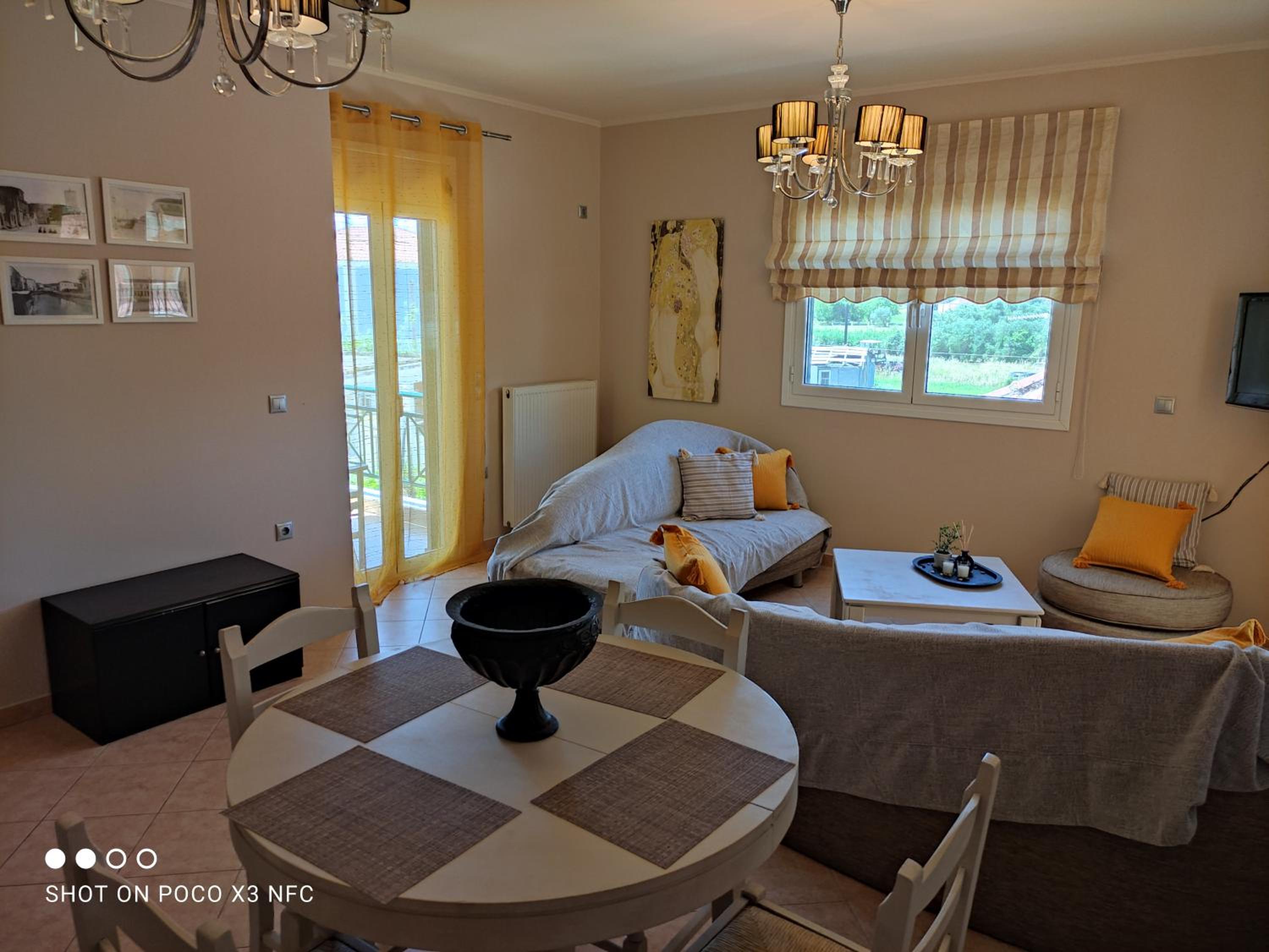 Eliza Apartment photo 2