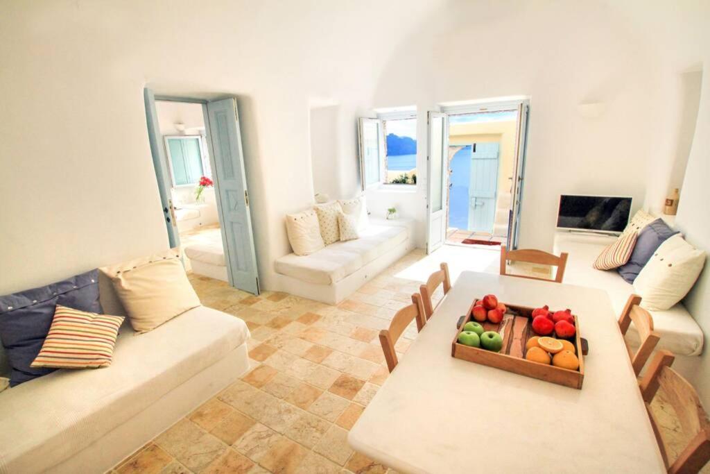 Dionyssos Cave House photo 2