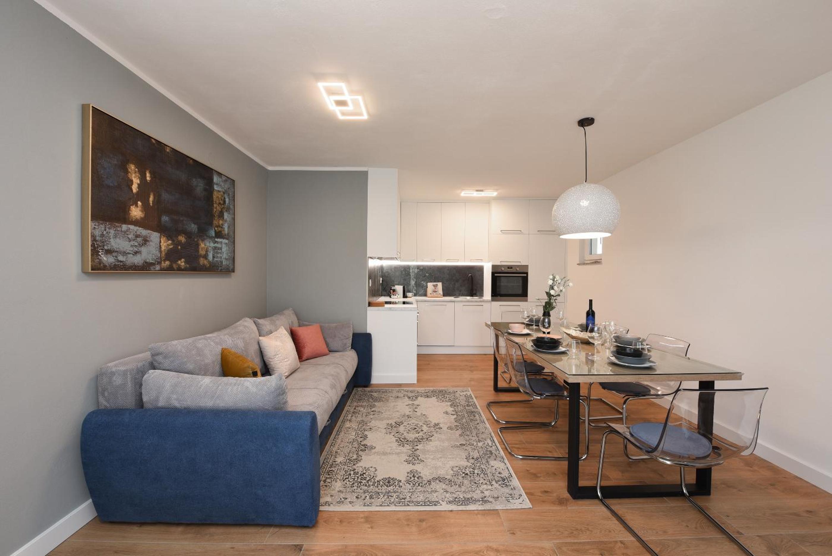 Malako Family Apartments view 3