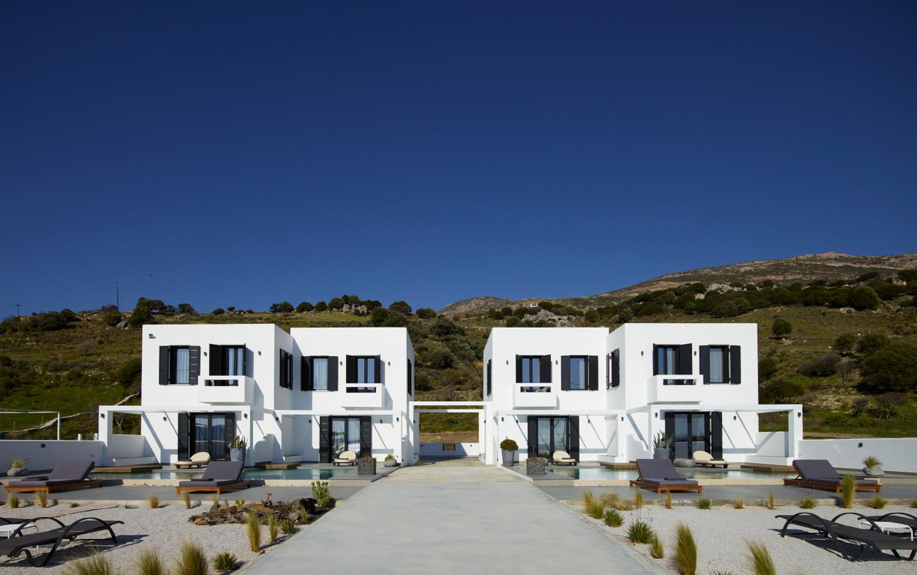 Sereno Natu Villas