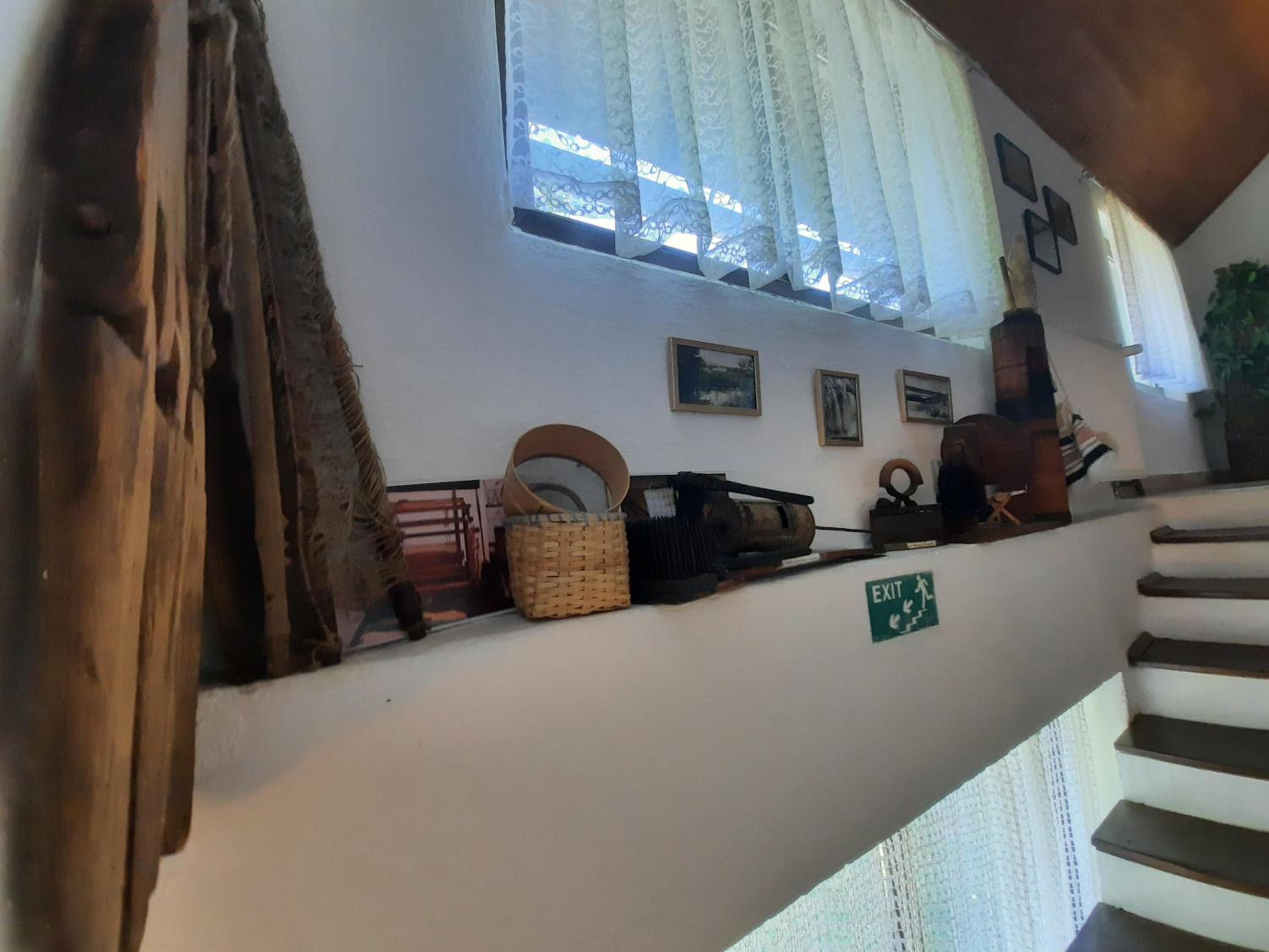 Photo 48