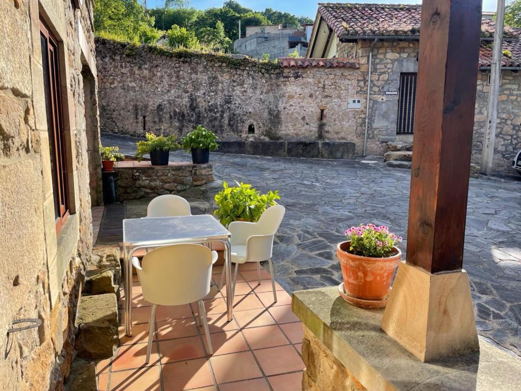 Apartamentos rurales La Casa Vieja De Alceda