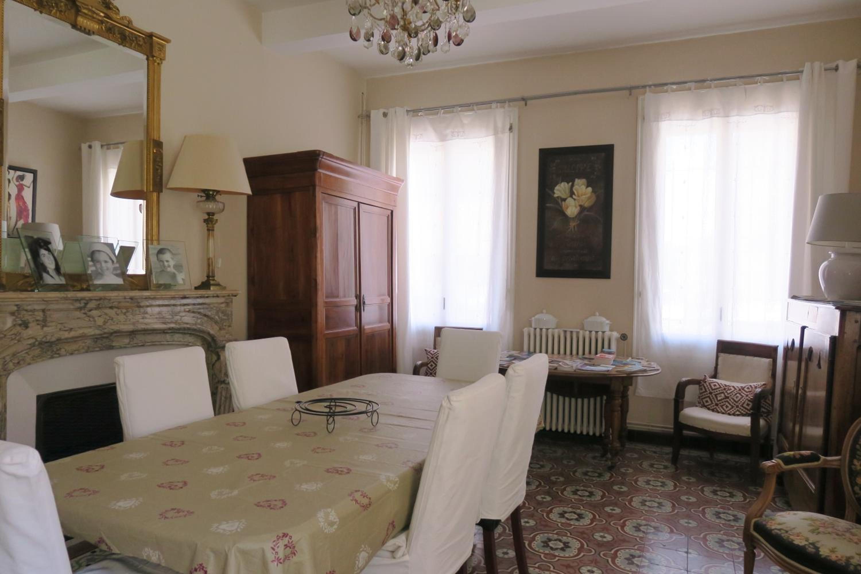 Narbonne Vacations - BB Le Patio En Ville - Chambres d'hotes - Property Image 2