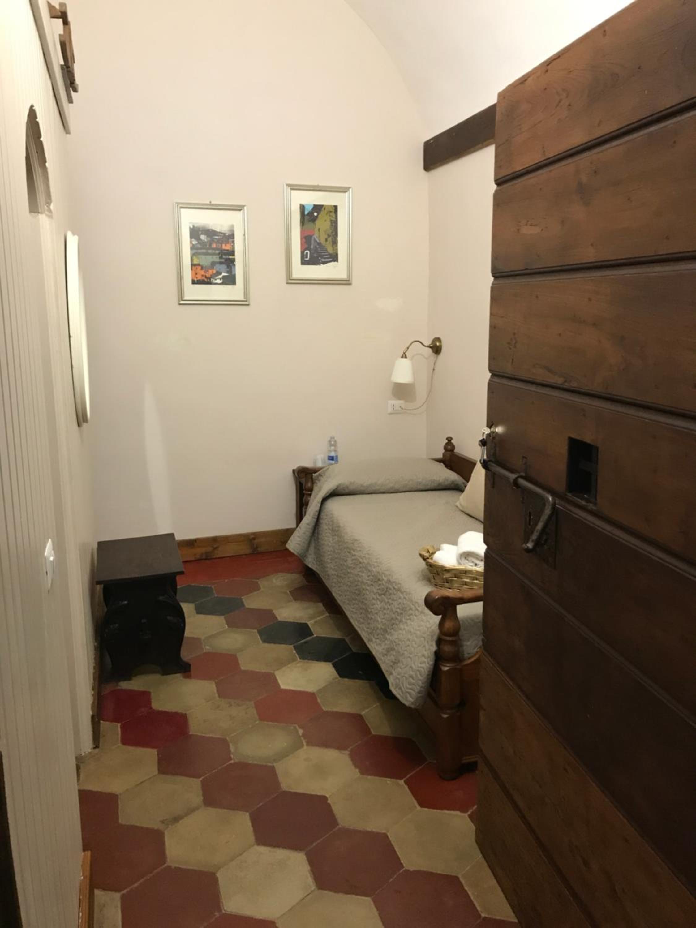 Photo 36