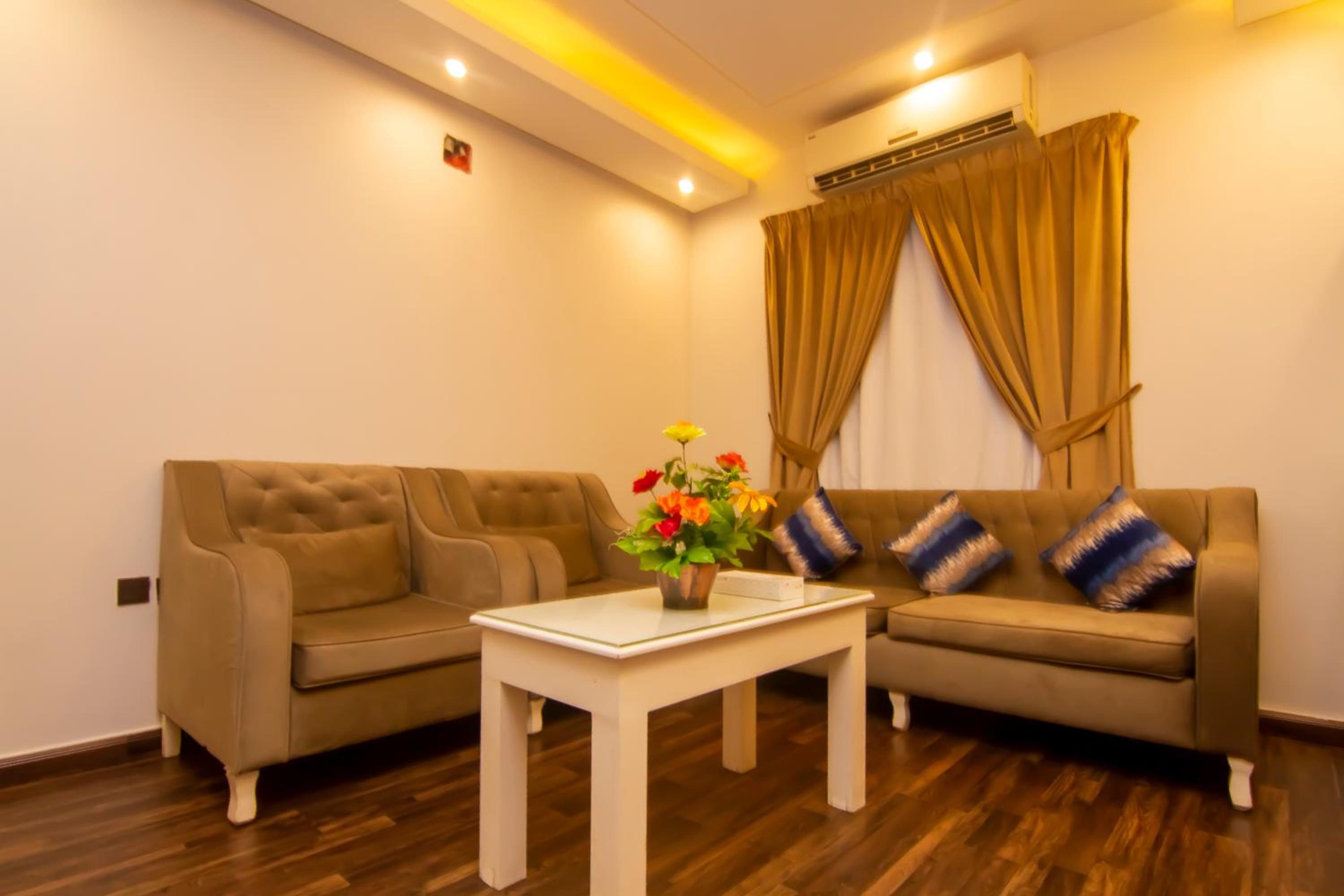 Al Mutab Suites Al Izdihar 2