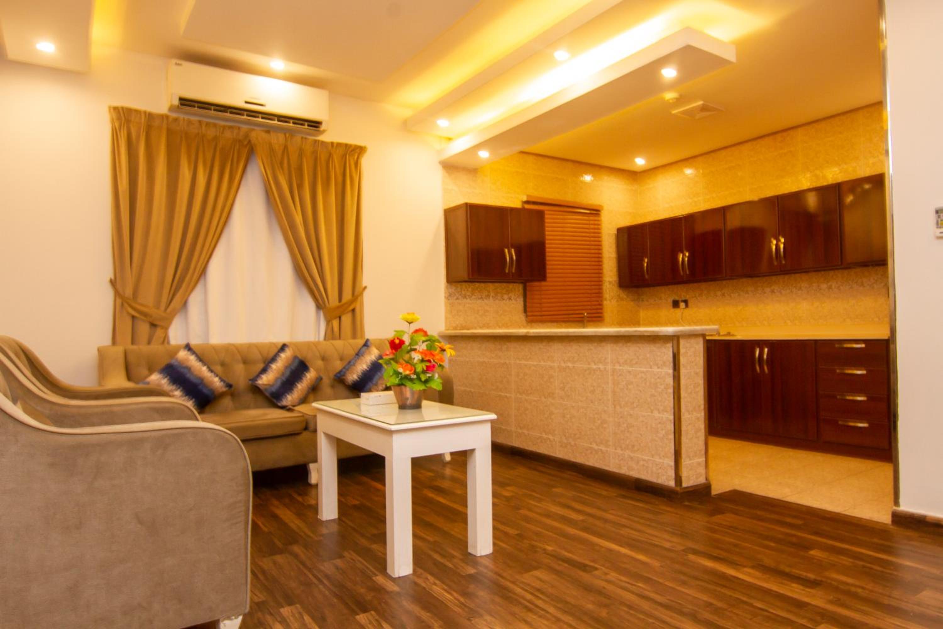 Al Mutab Suites Al Izdihar 2