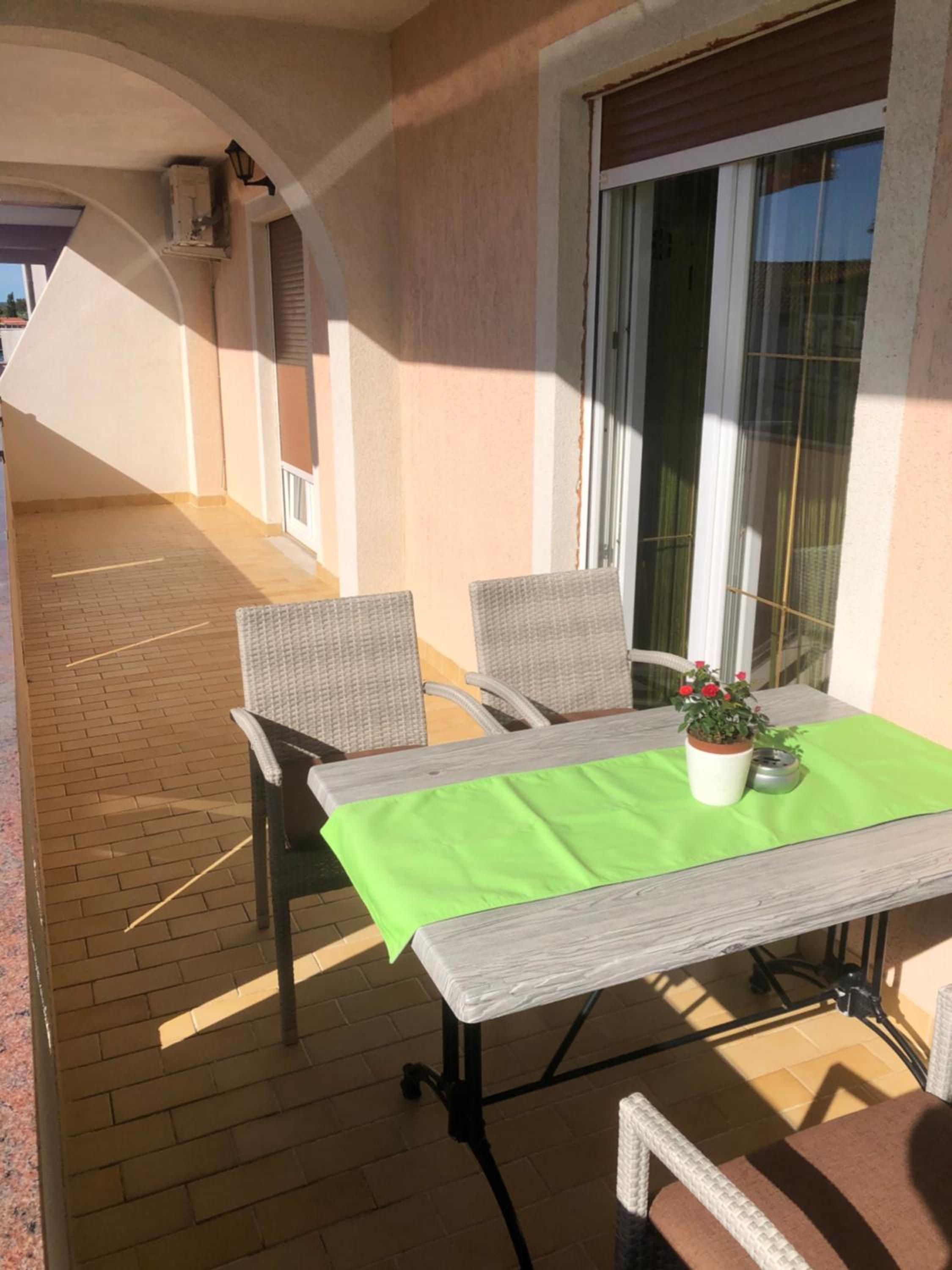 Holiday home Biondic view 2