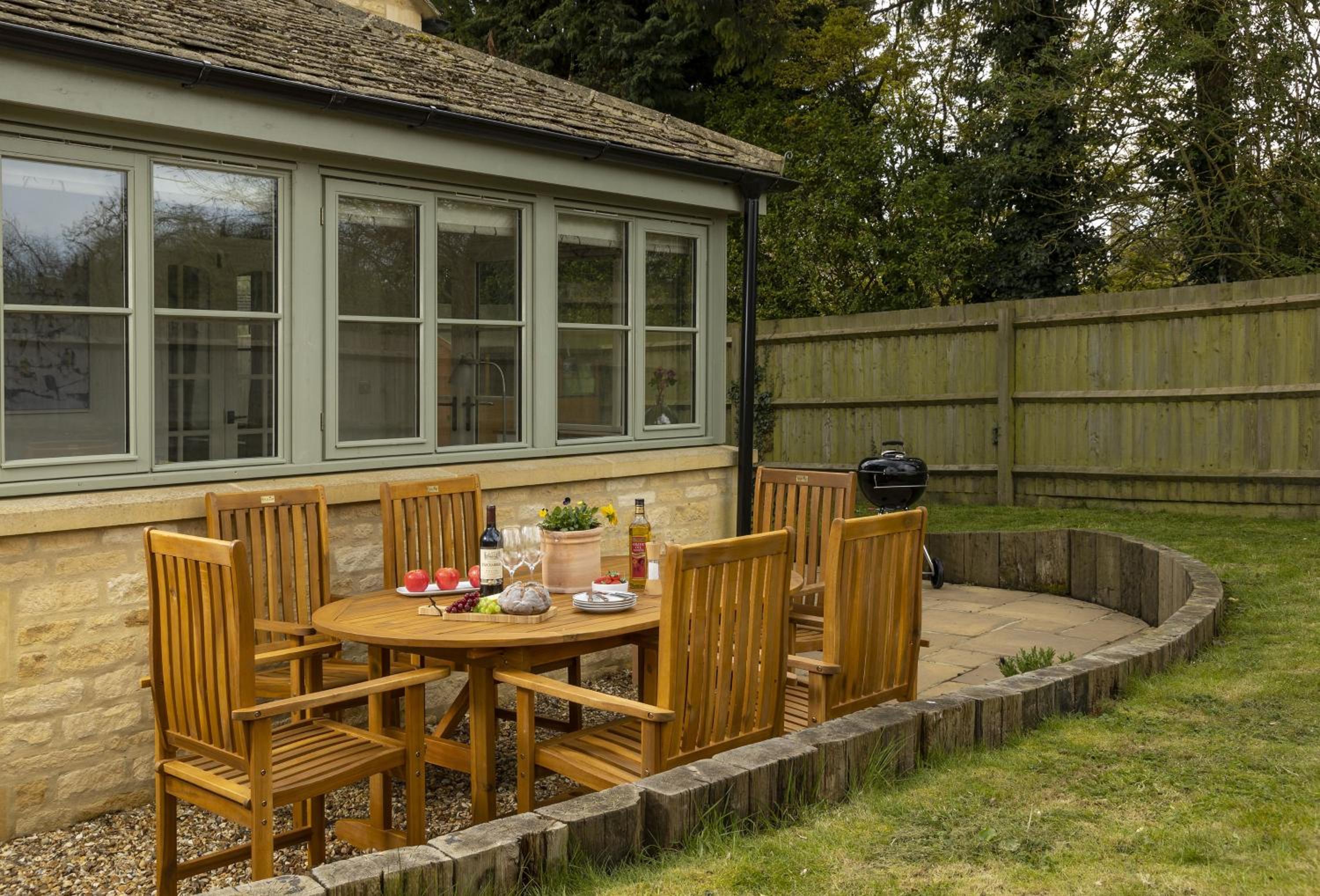 Holly Cottage