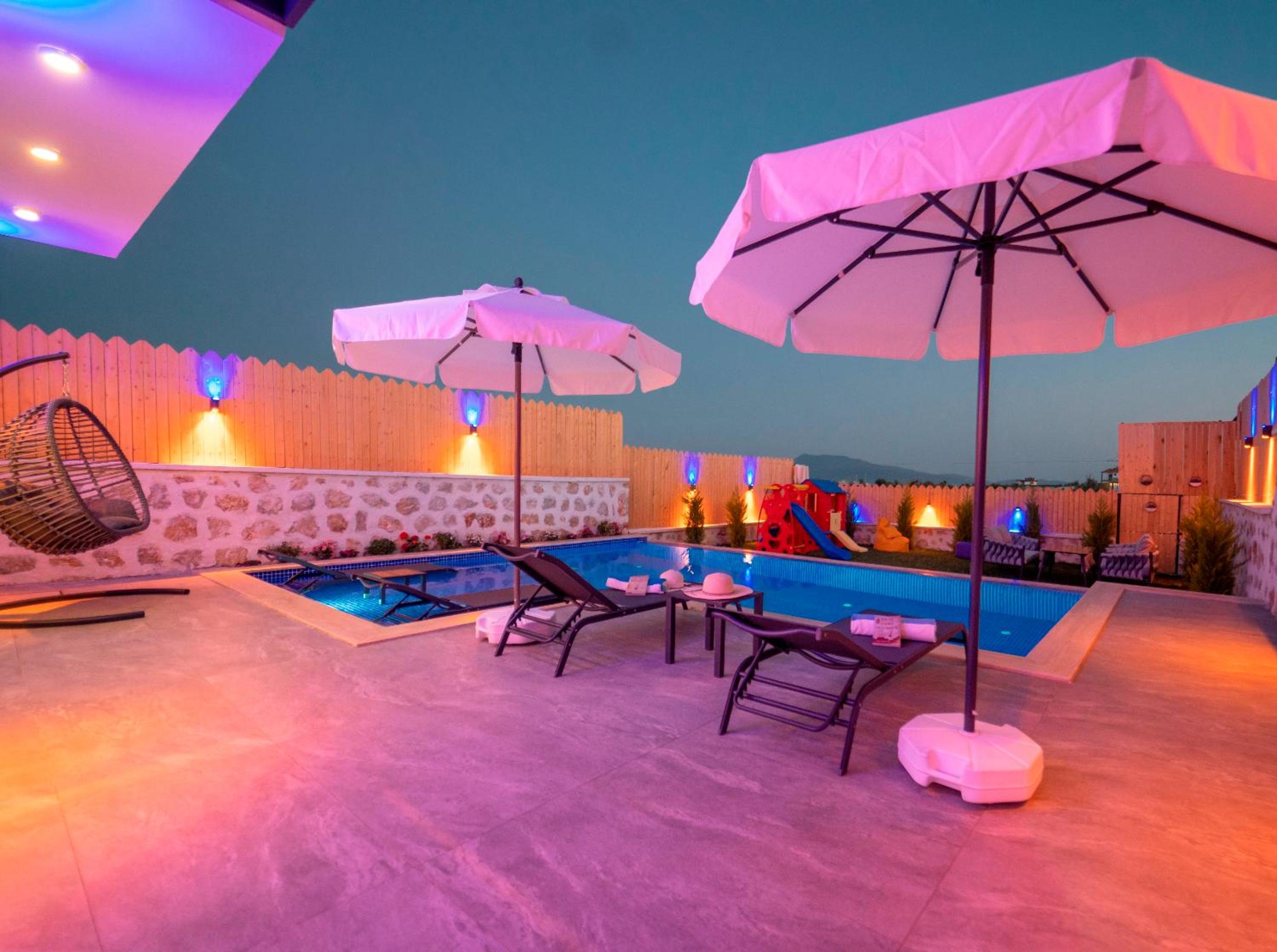Emirbey - 2 Bedroom Holiday Villa with jacuzzi in Kalkan view 4