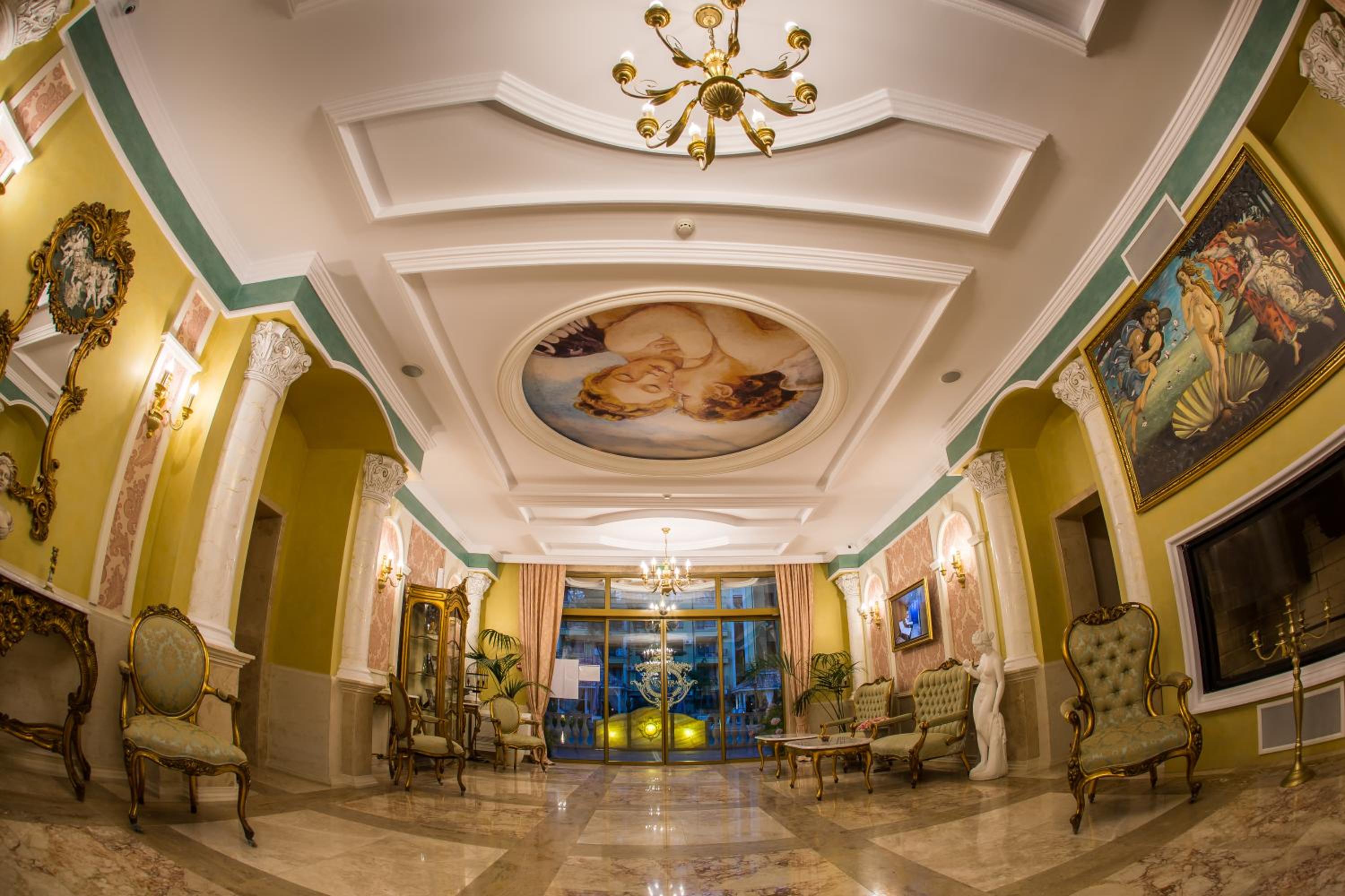 Venera & Anastasia Palace Apartments