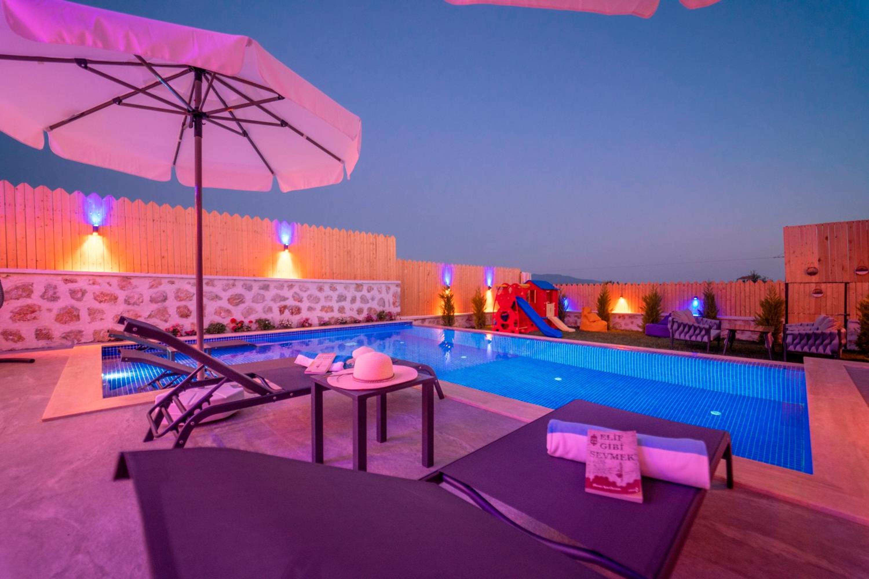 Emirbey - 2 Bedroom Holiday Villa with jacuzzi in Kalkan view 3