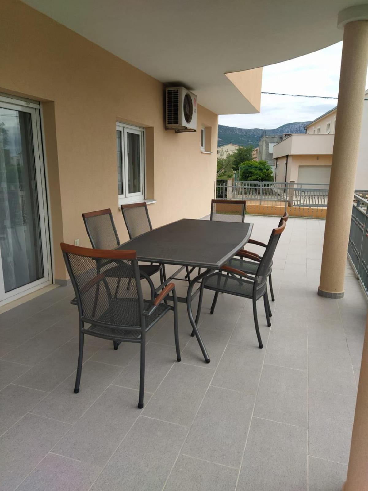 Apartman Višić 1692 view 3