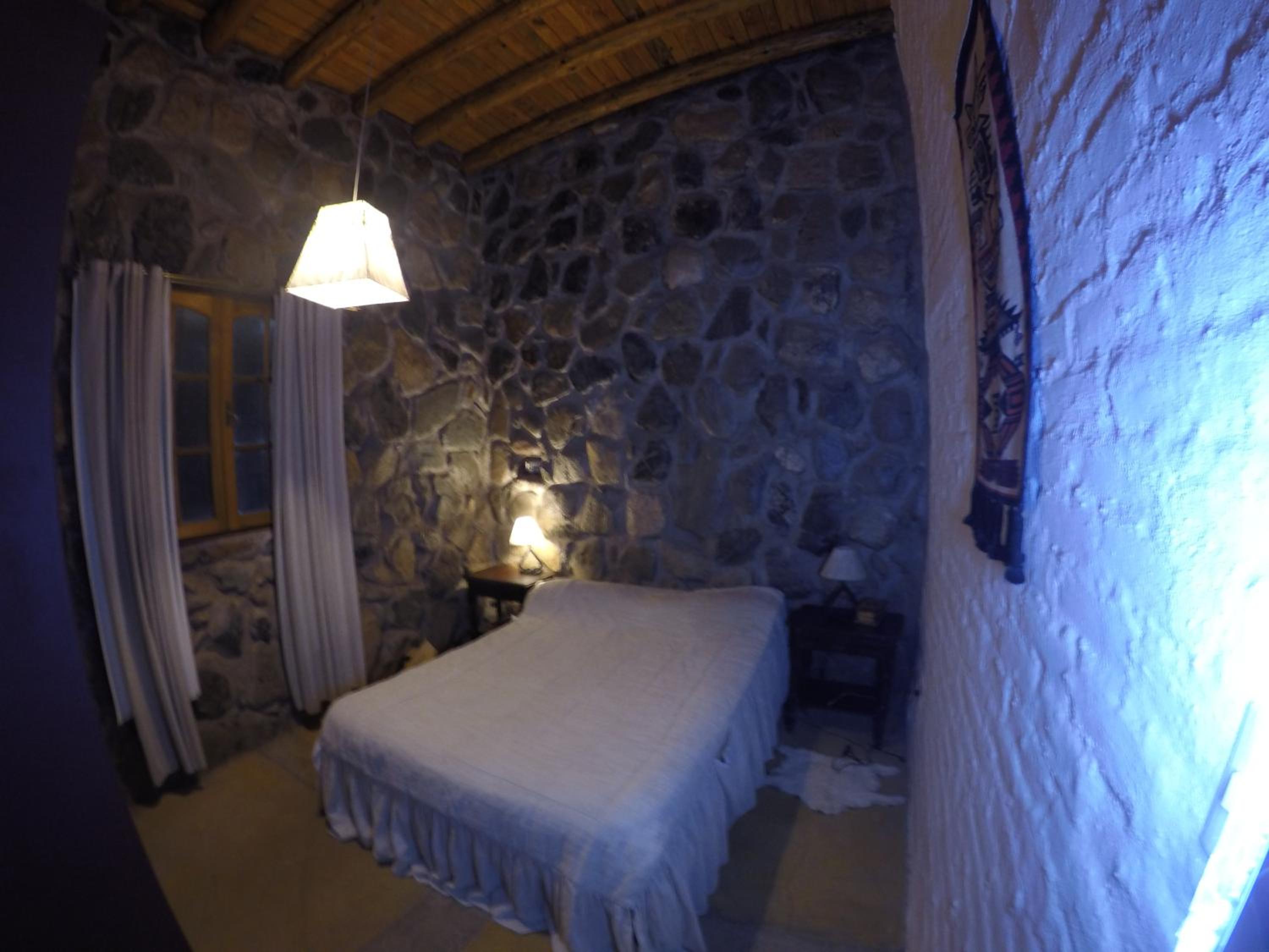 UTU TOCO - casa de piedra en lengua Huarpe