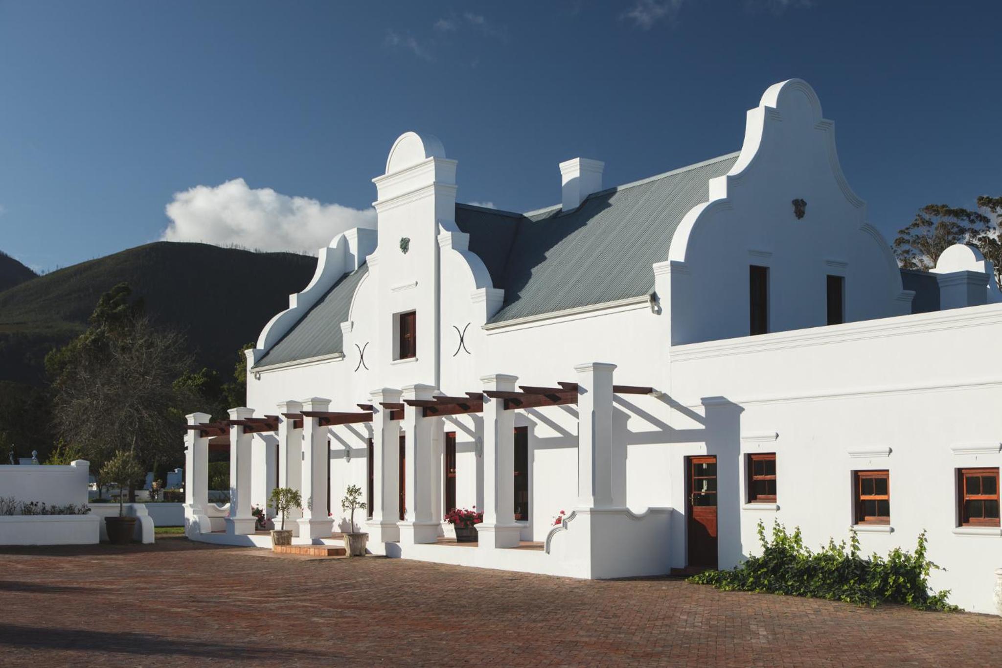 Lombard Villa