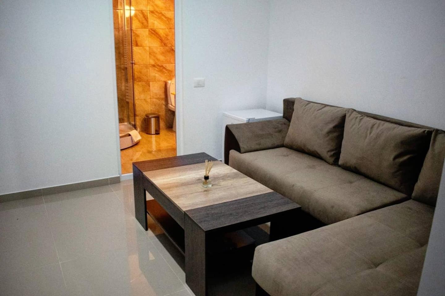 Casa Adrian
