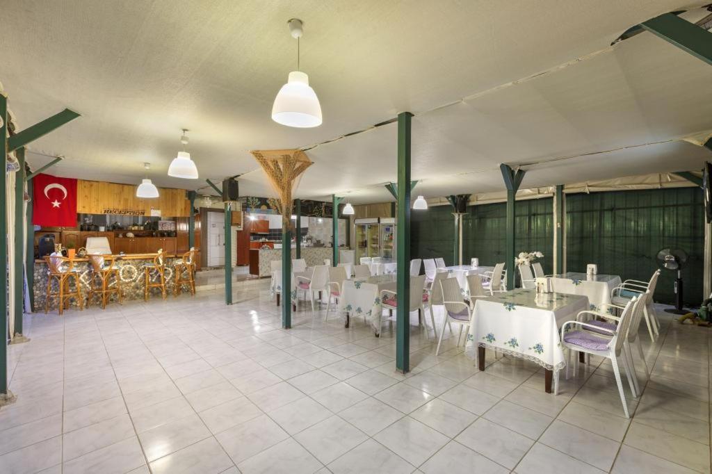 Flora Pansiyon Çıralı - Image 39