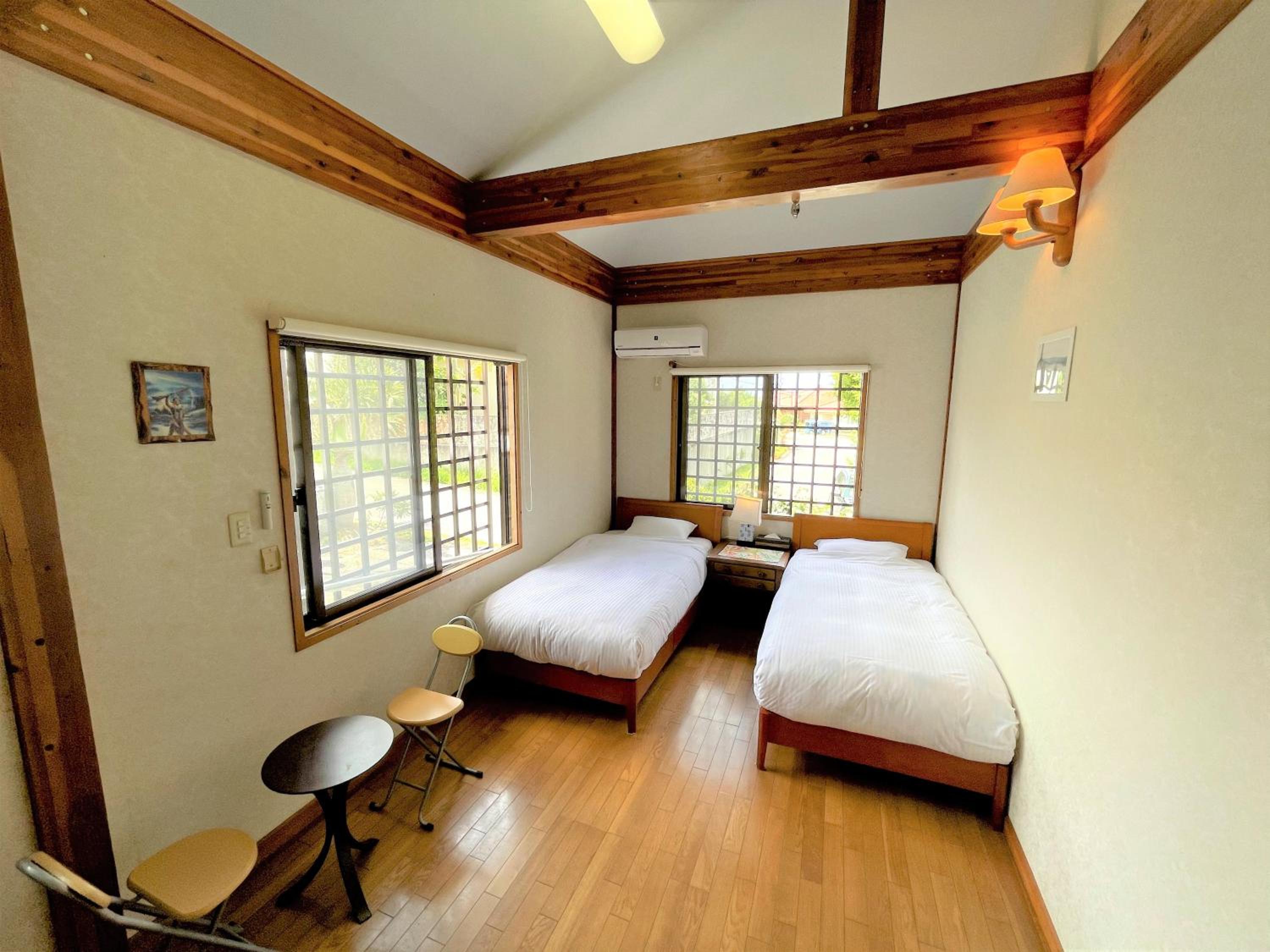 Mariudo / Two-Bedroom & a Japanese-style-room House