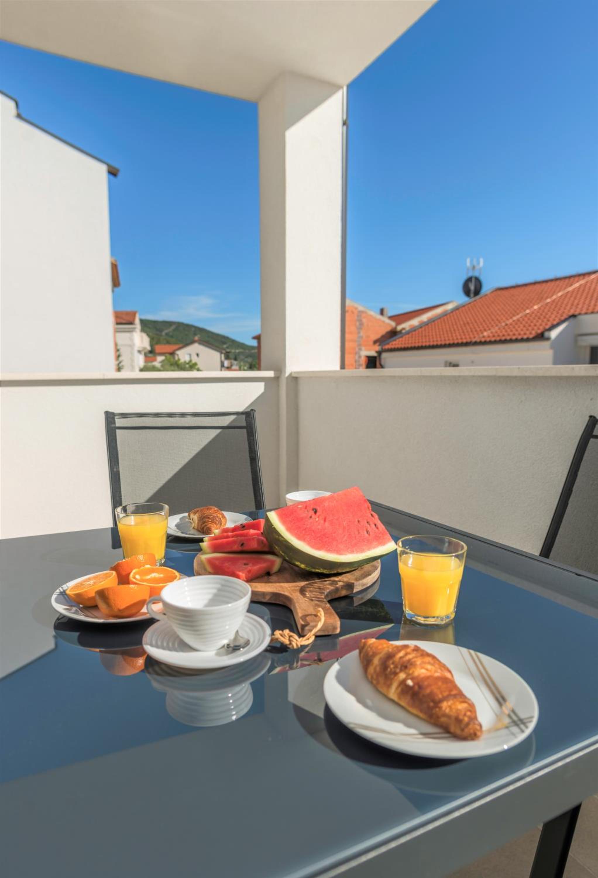 Sea View Luxury Apartment