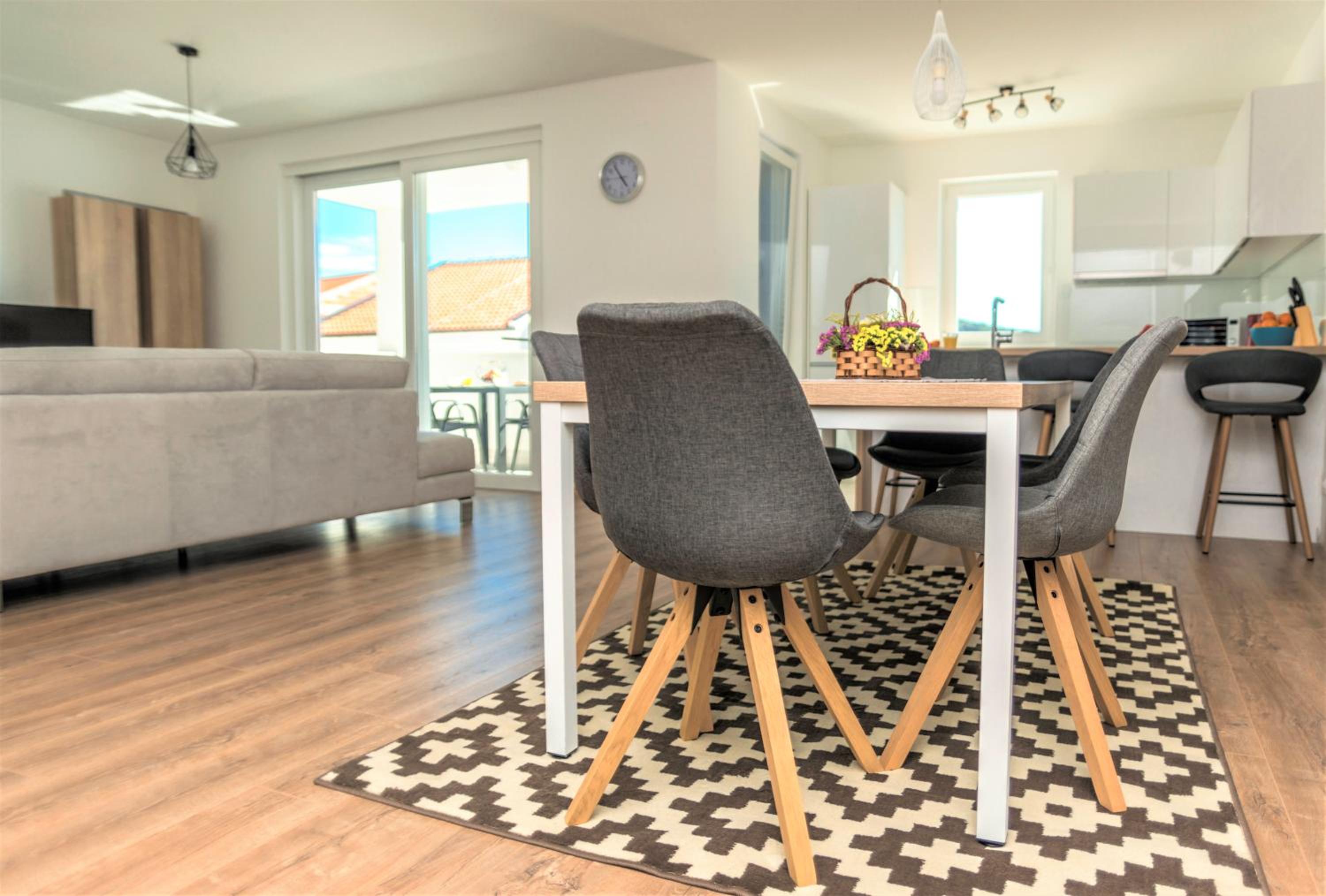 Sea View Luxury Apartment