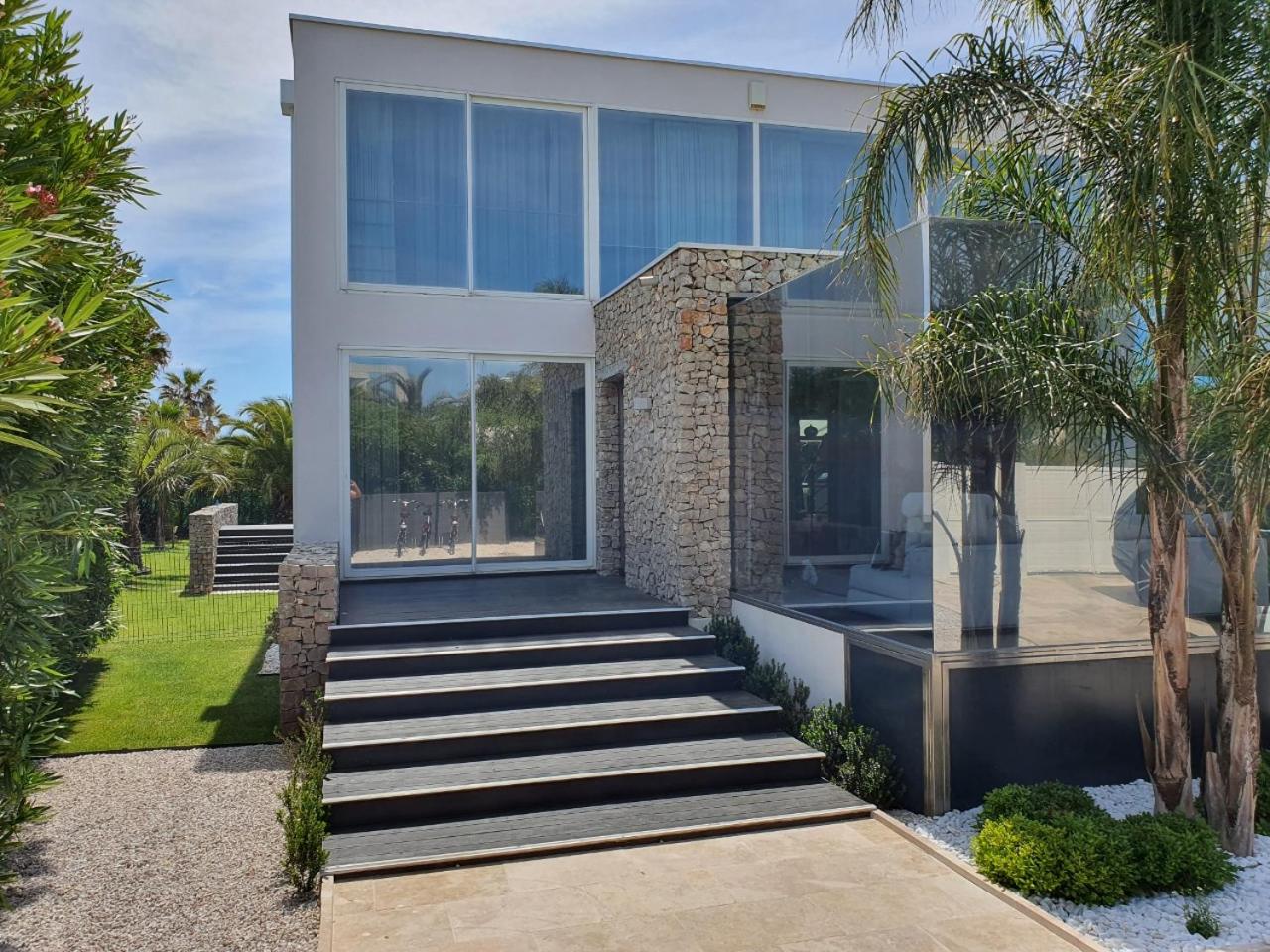 Villa Emerald view 2