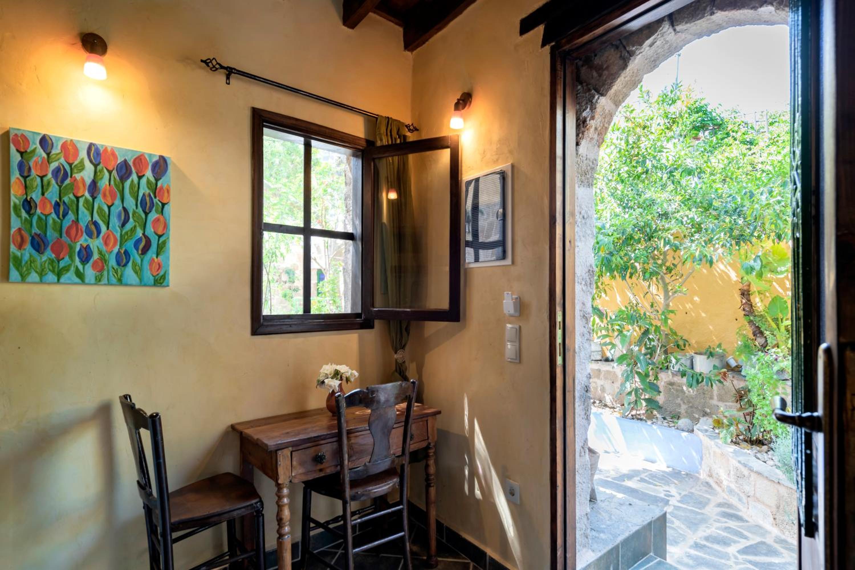 Secret Garden - Old Town