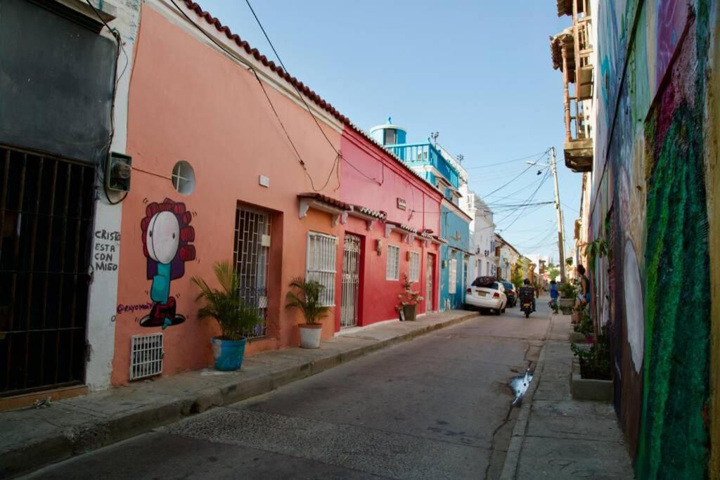 GREAT LOCATION ! 4 Bedroom Home in the Heart of Cartagena