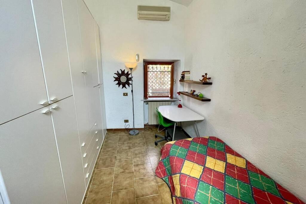 Framura, Ampio appartamento con terrazzo vista mare view 5