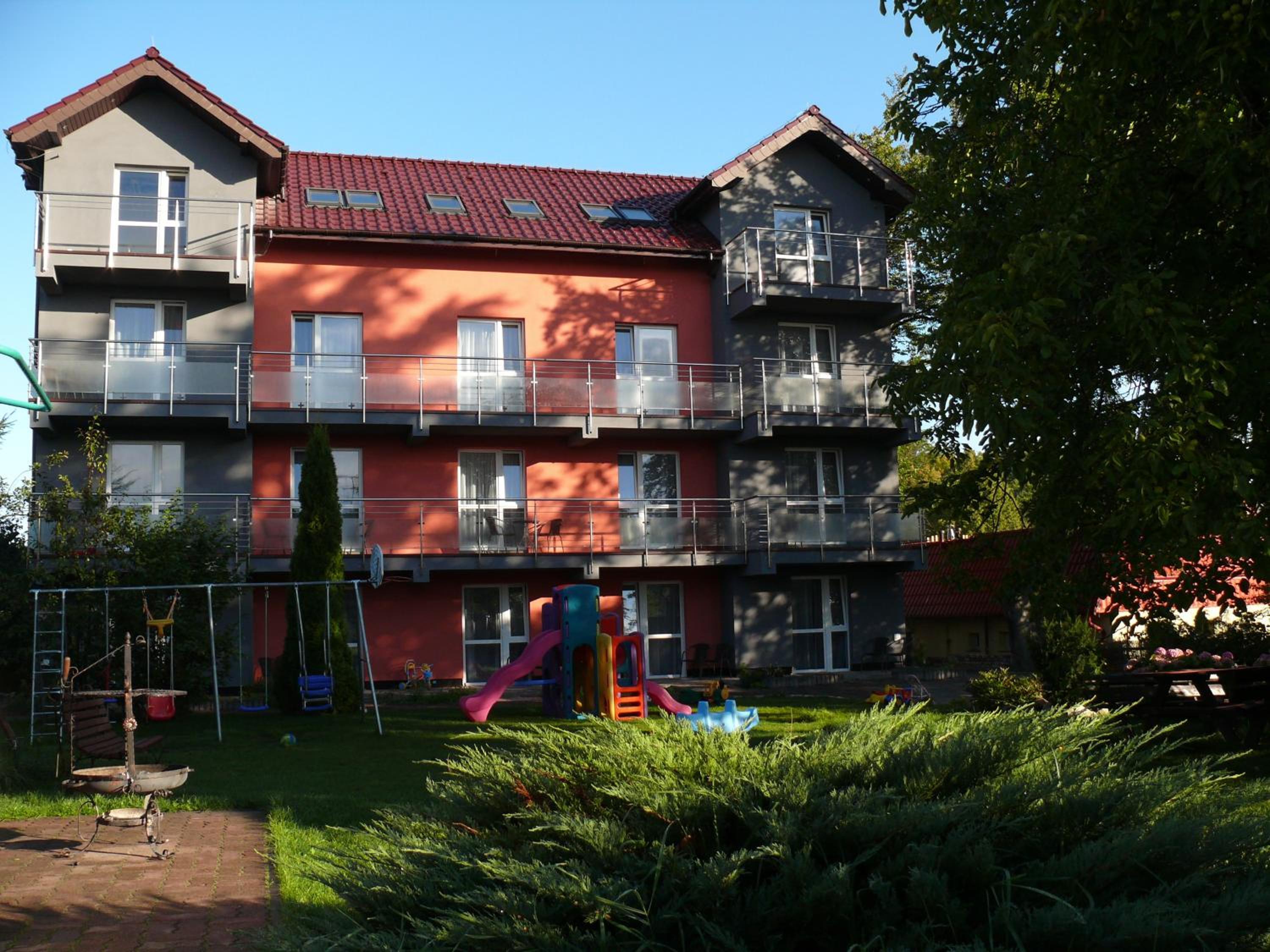Nord-West i restauracja Tawerna Kubryk