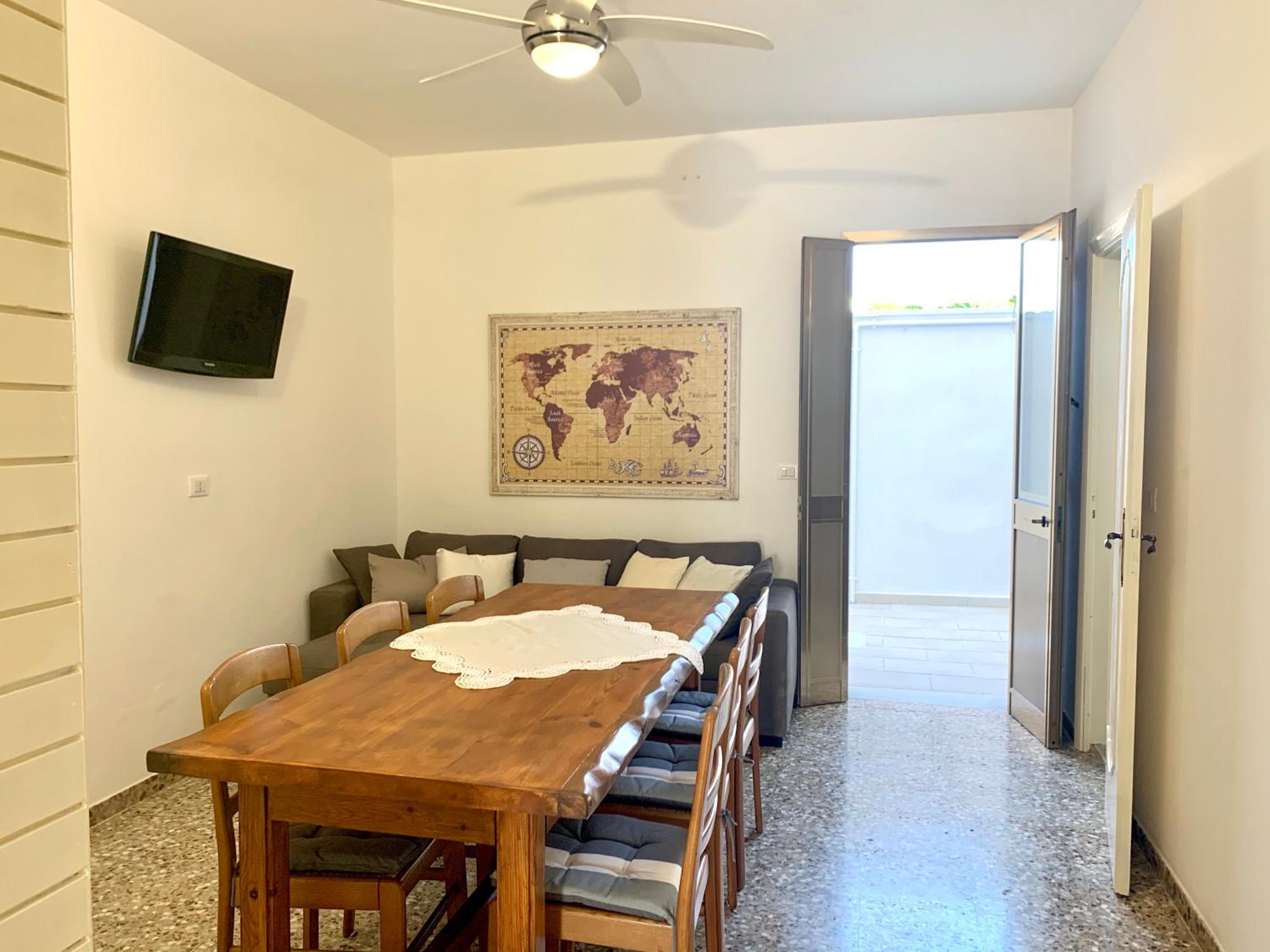 4 Colonne Holiday Apartment view 5